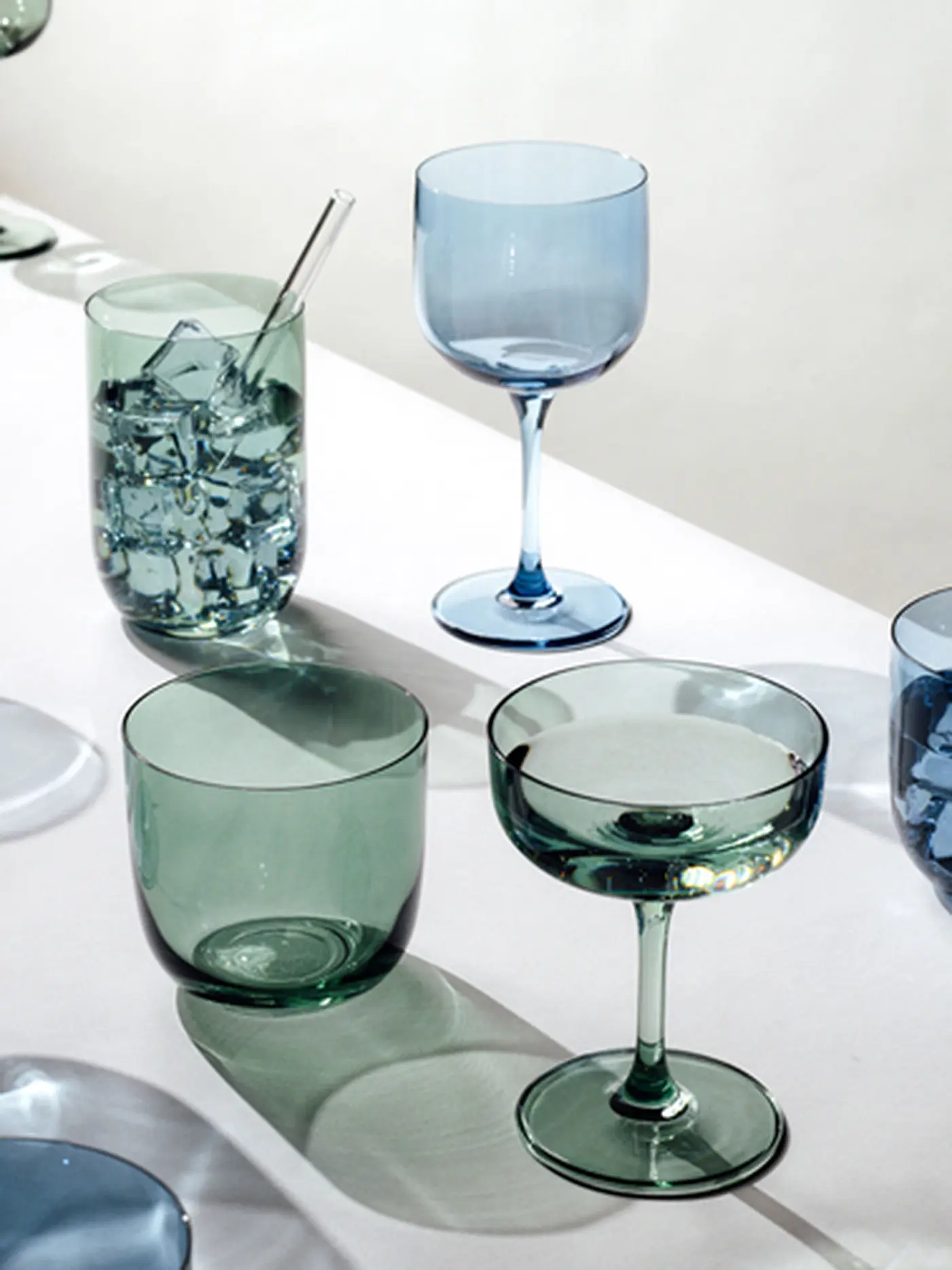 LIKE BY VILLEROY & BOCH | Weinglas/Weinkelch 2er Set LIKE GLASS 270ml Ice | hellblau