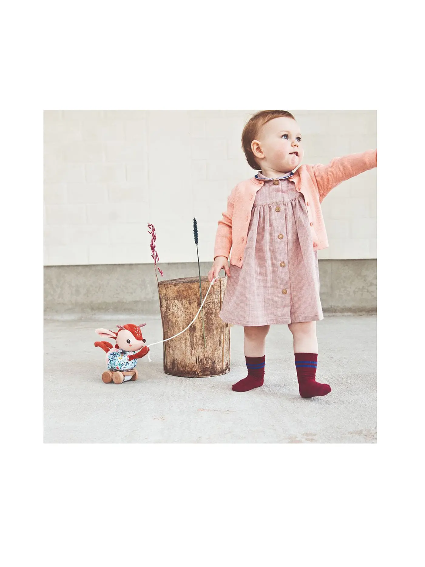 LILLIPUTIENS | Stofftier zum Ziehen Stella | orange