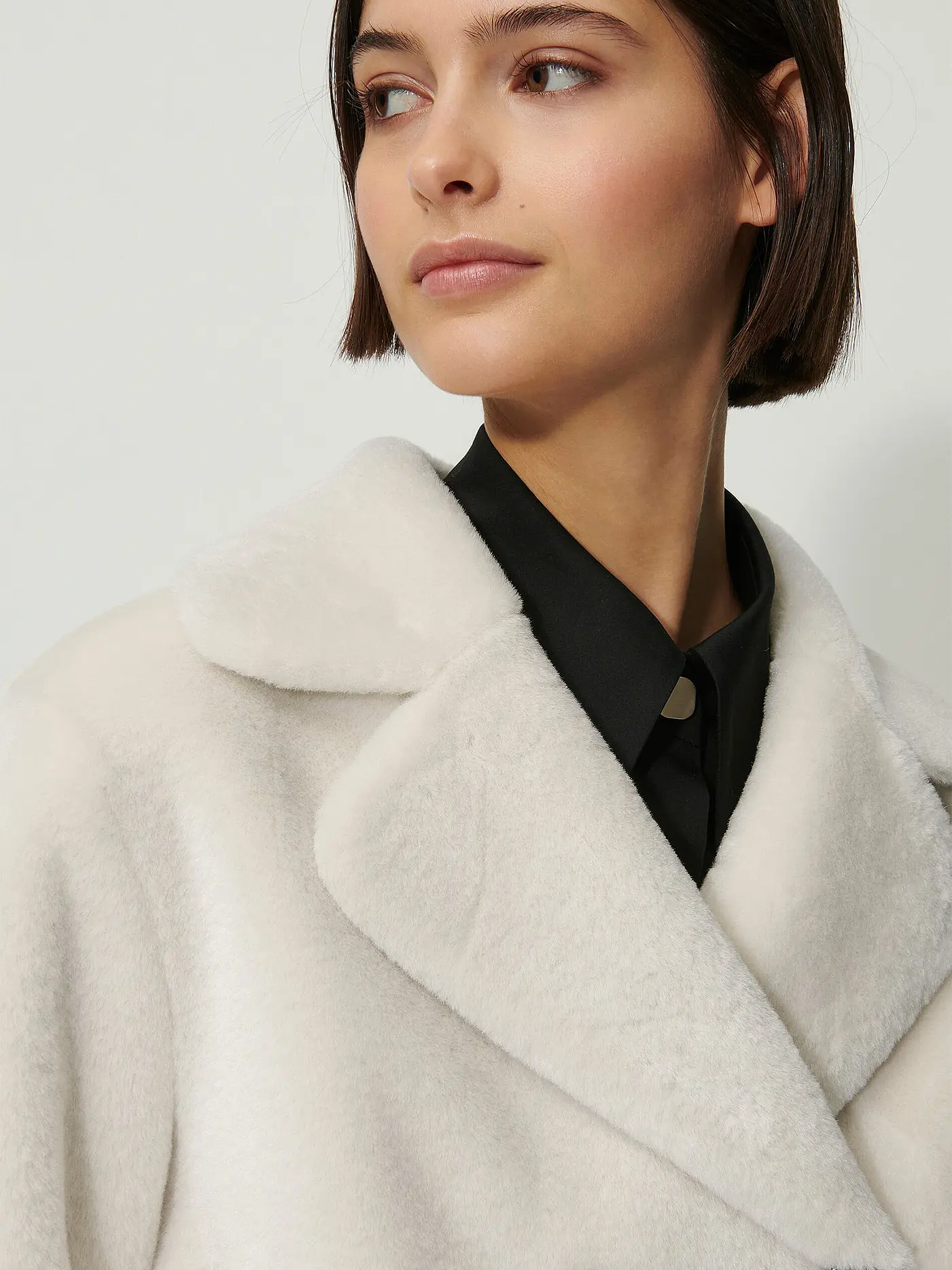LUISA CERANO | Jacke in Felloptik  | weiss