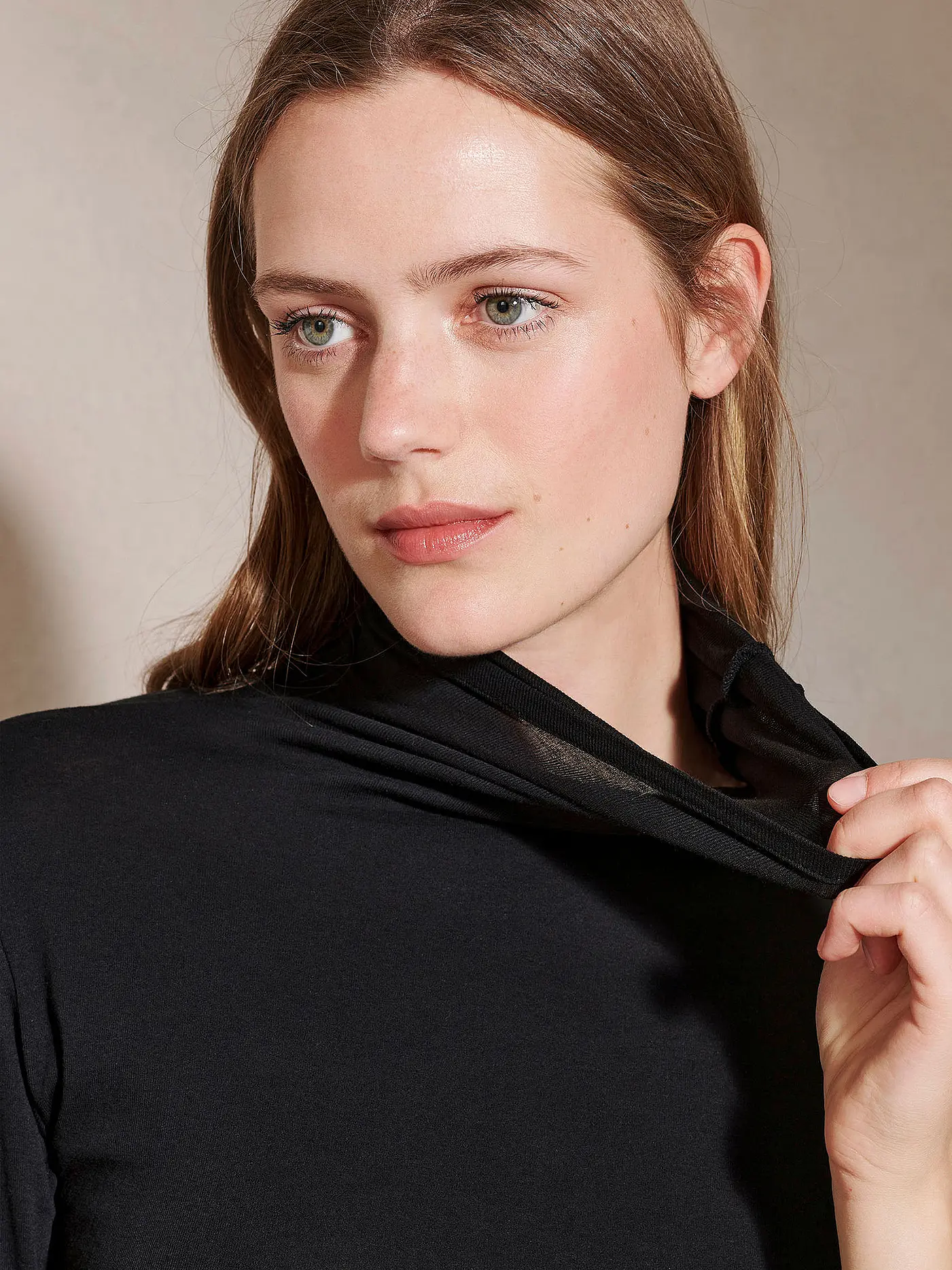 LUISA CERANO | Rollkragen Langarmshirt | schwarz