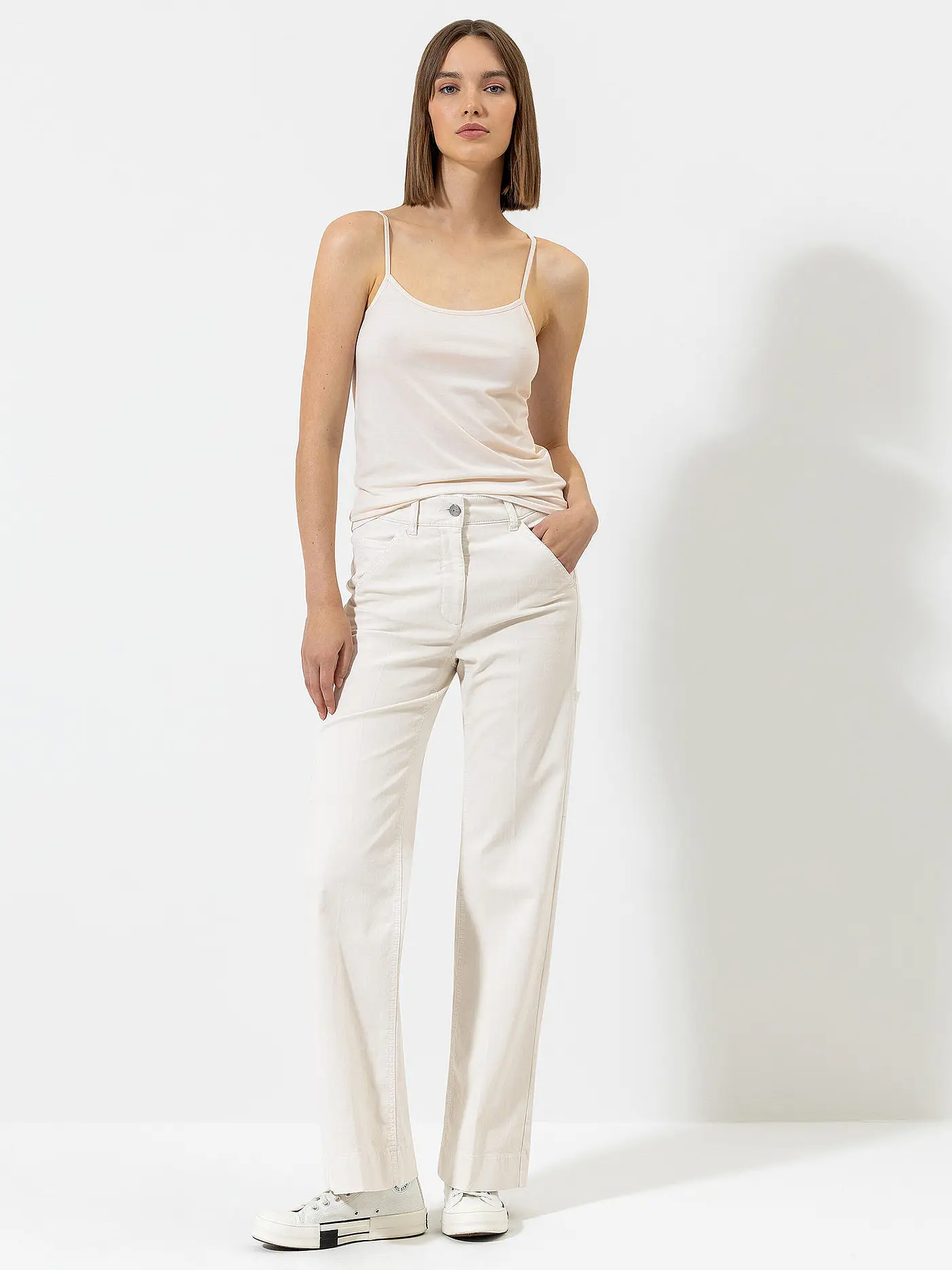 LUISA CERANO | Top | weiss