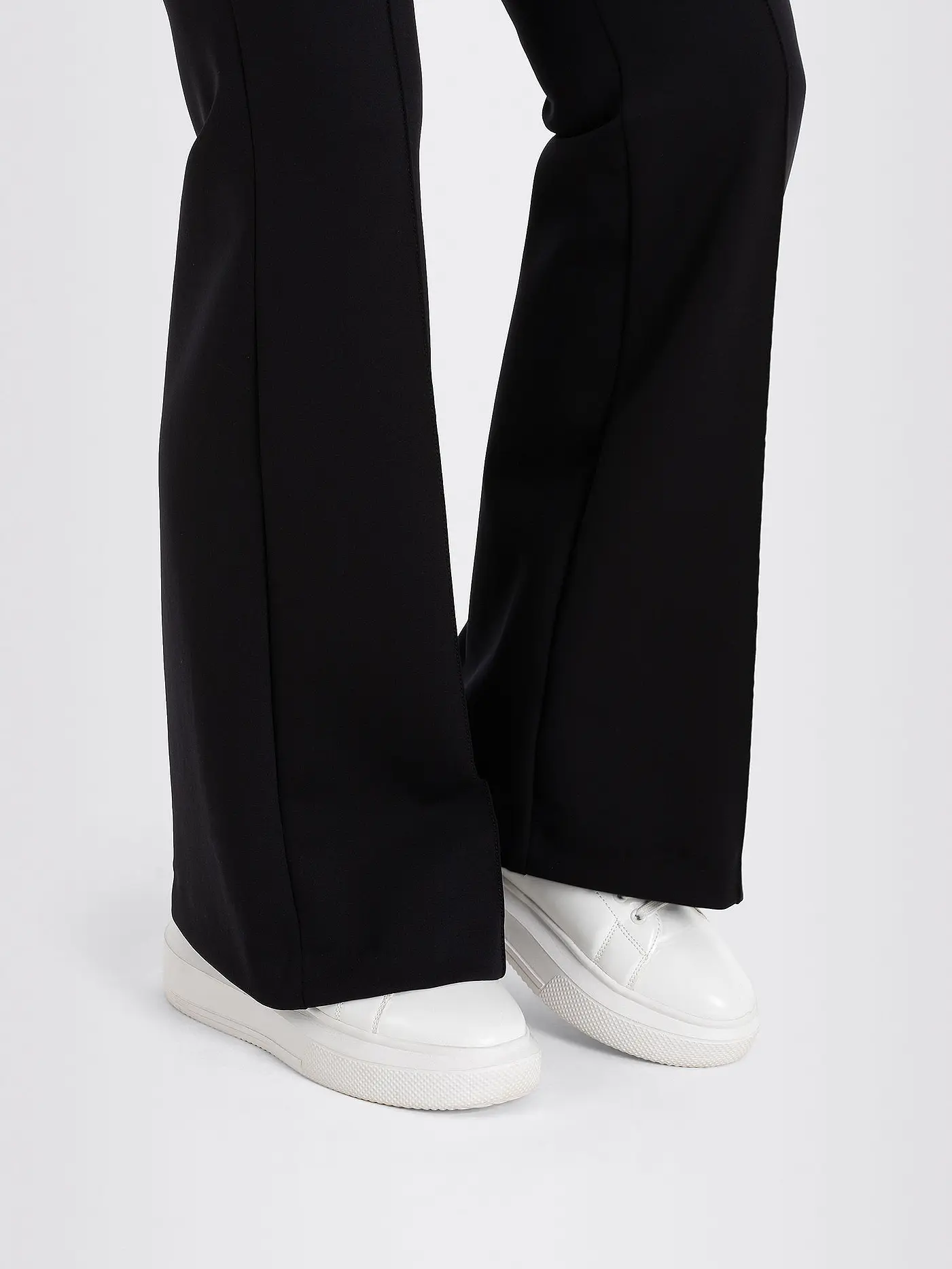MAC | Hose Flared Fit | schwarz