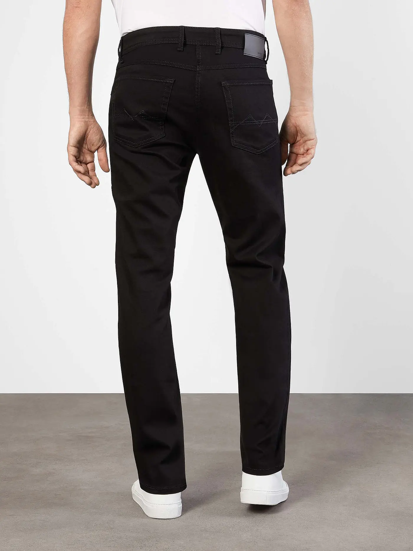 MAC | Jeans Straight Fit " Arne " | schwarz