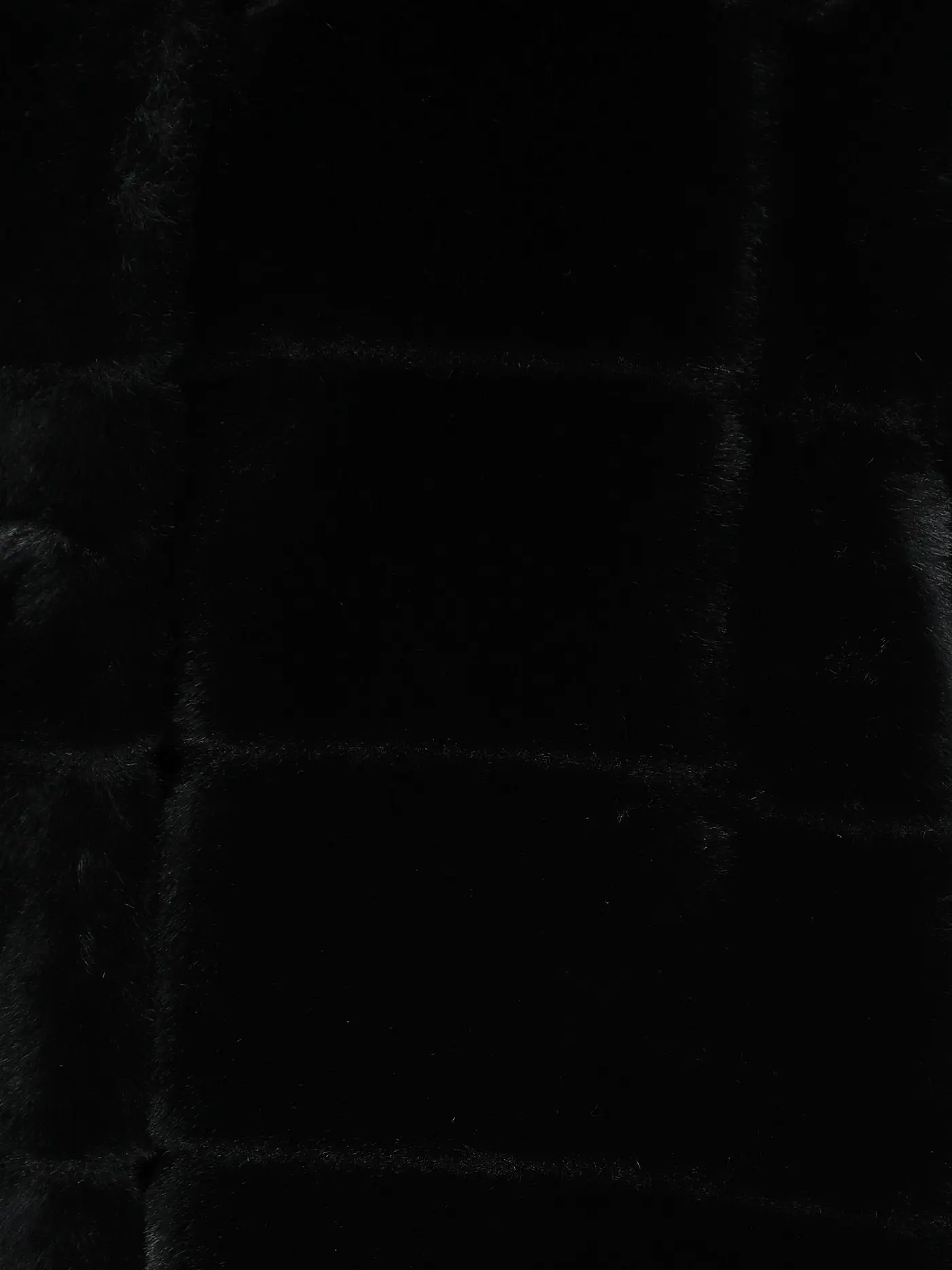 MARC CAIN | Jacke in Felloptik  | schwarz