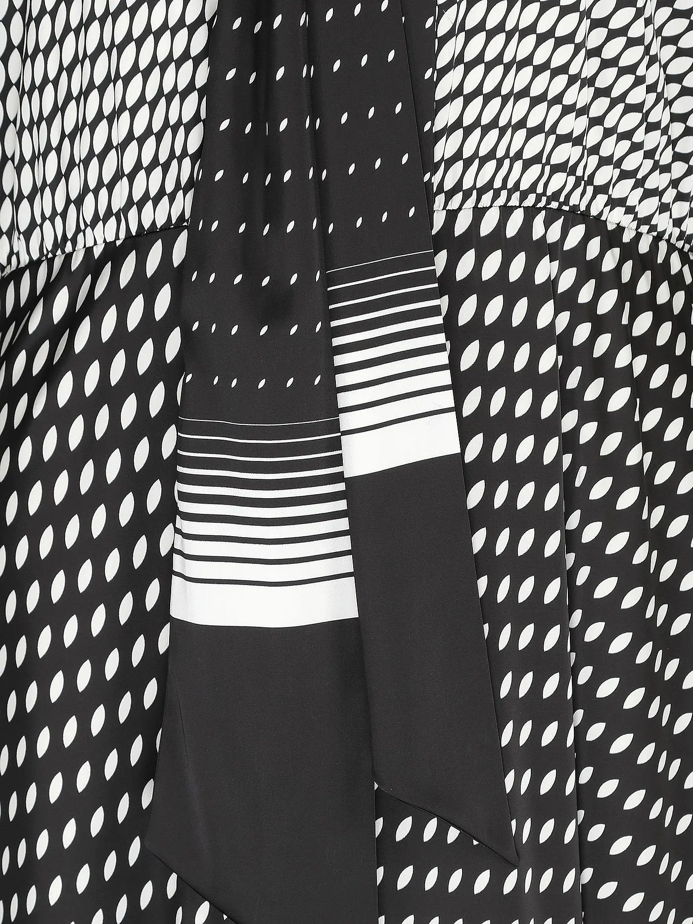 MARC CAIN | Kleid | schwarz