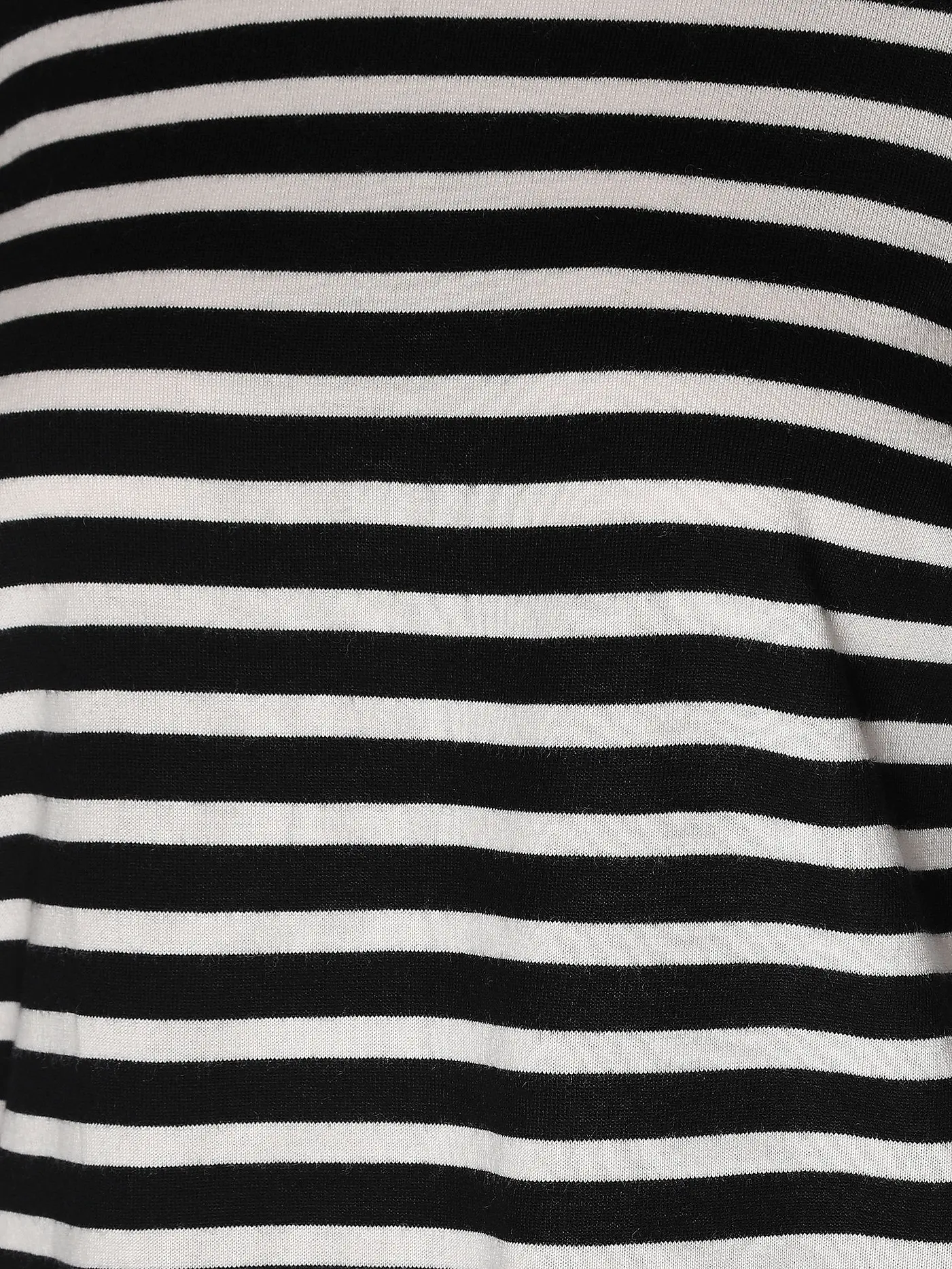 MARC CAIN | Rollkragenpullover | schwarz