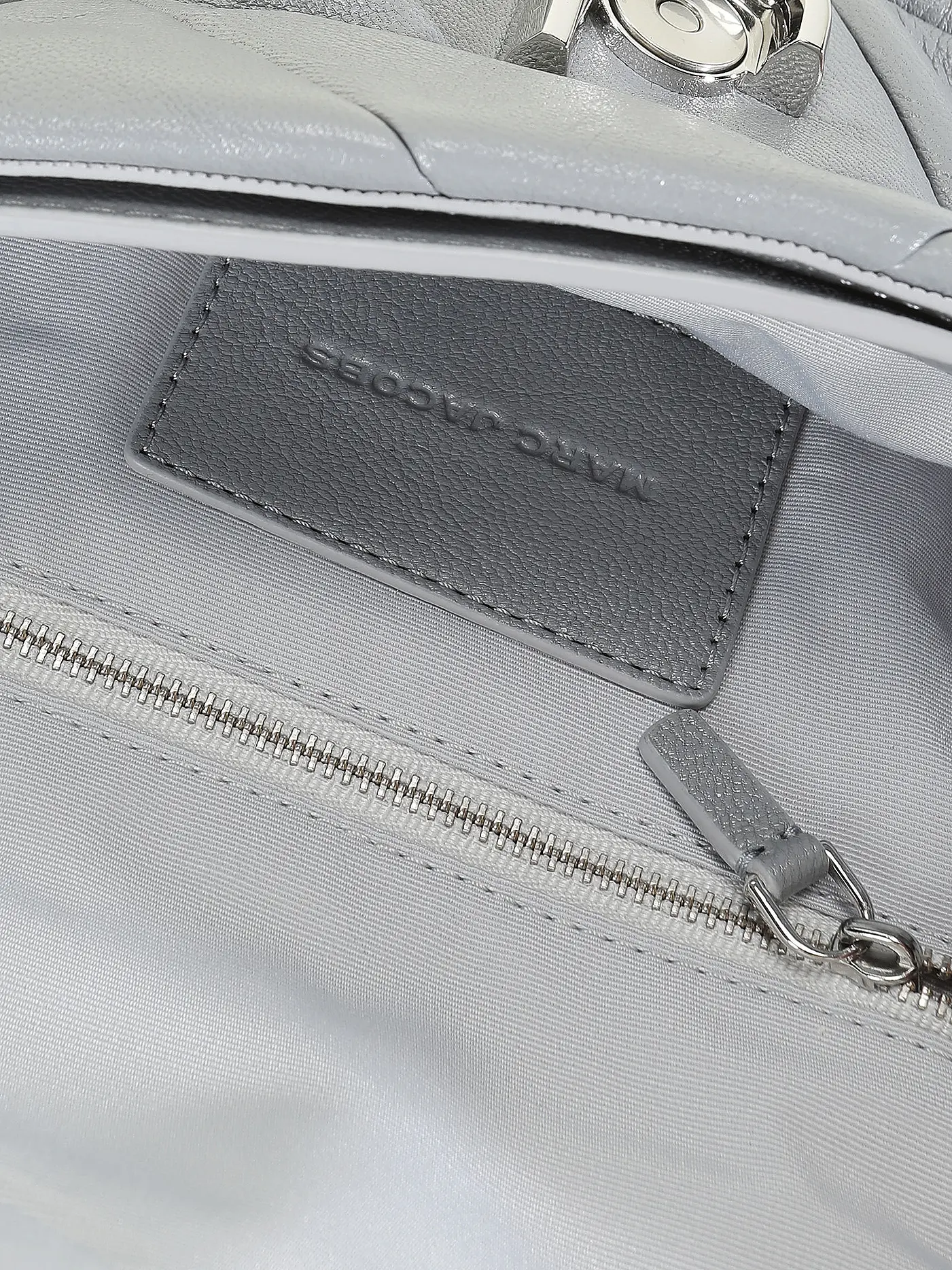 MARC JACOBS | Ledertasche - Mini Bag THE SOFT SHOULDER BAG | grau