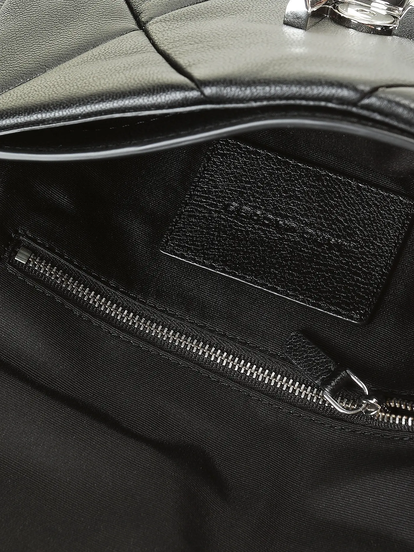 MARC JACOBS | Ledertasche - Mini Bag THE SOFT SHOULDER BAG | schwarz