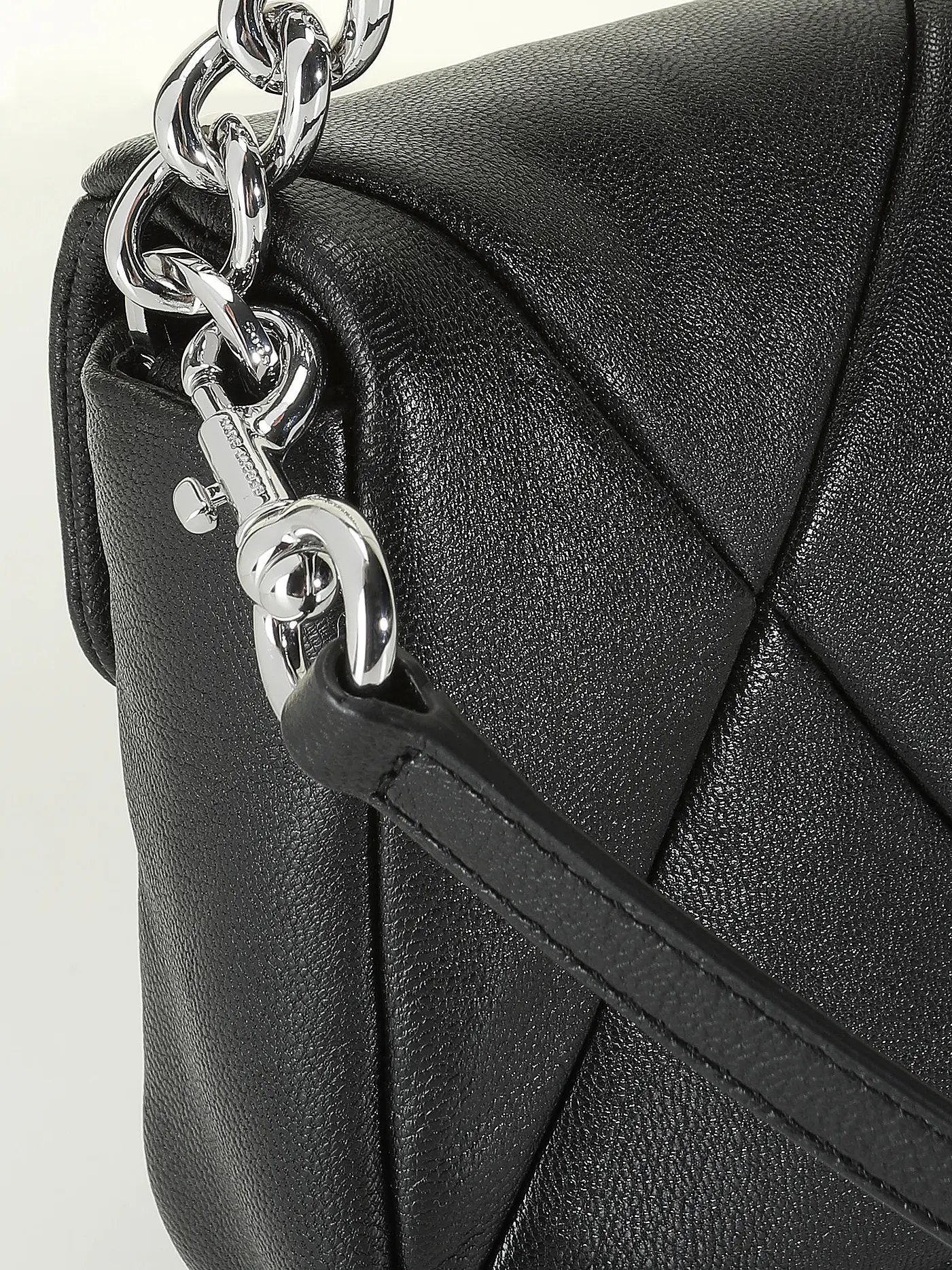 MARC JACOBS | Ledertasche - Mini Bag THE SOFT SHOULDER BAG | schwarz