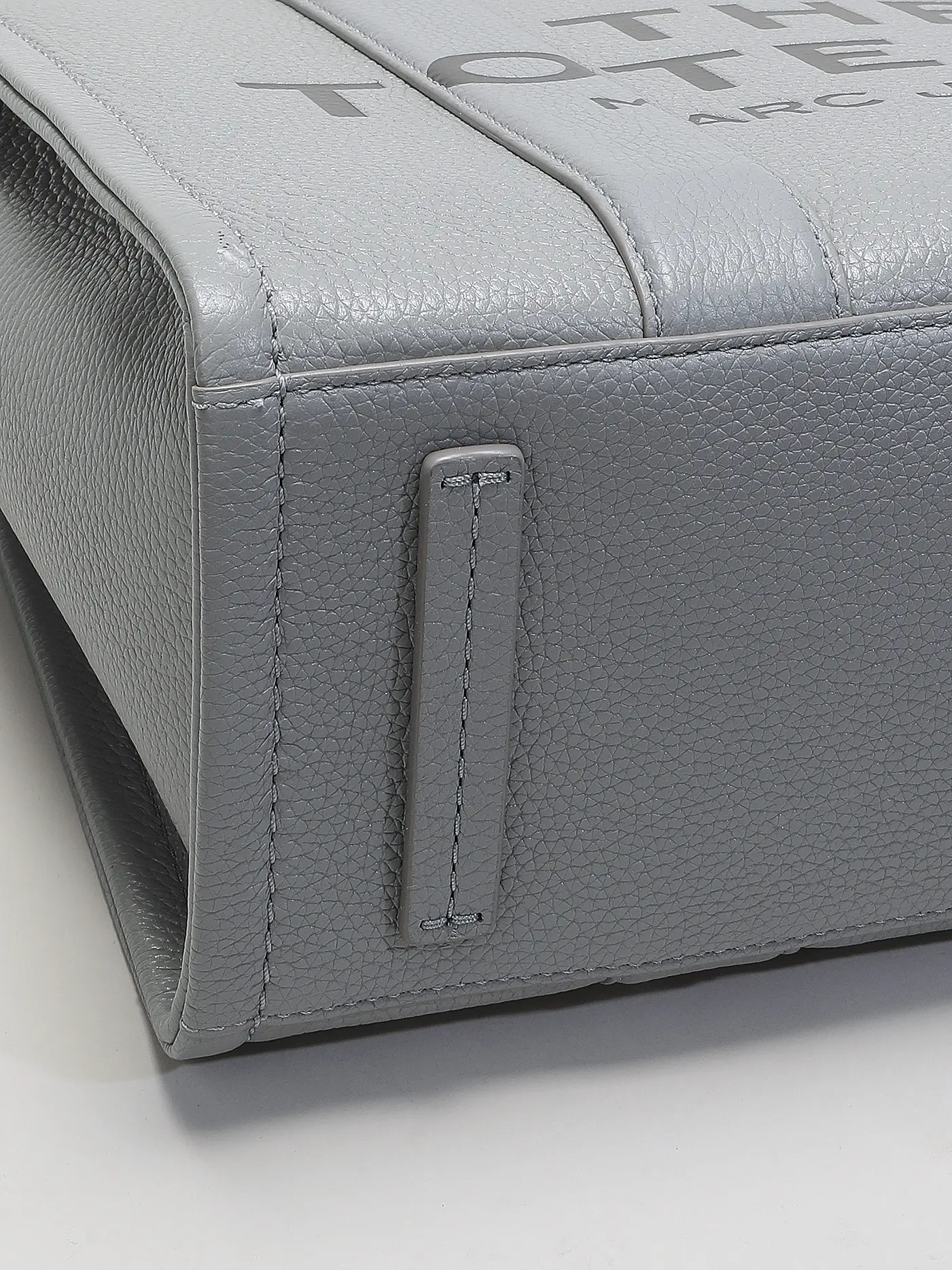 MARC JACOBS | Ledertasche - Tote Bag THE MEDIUM TOTE BAG LEATHER | grau