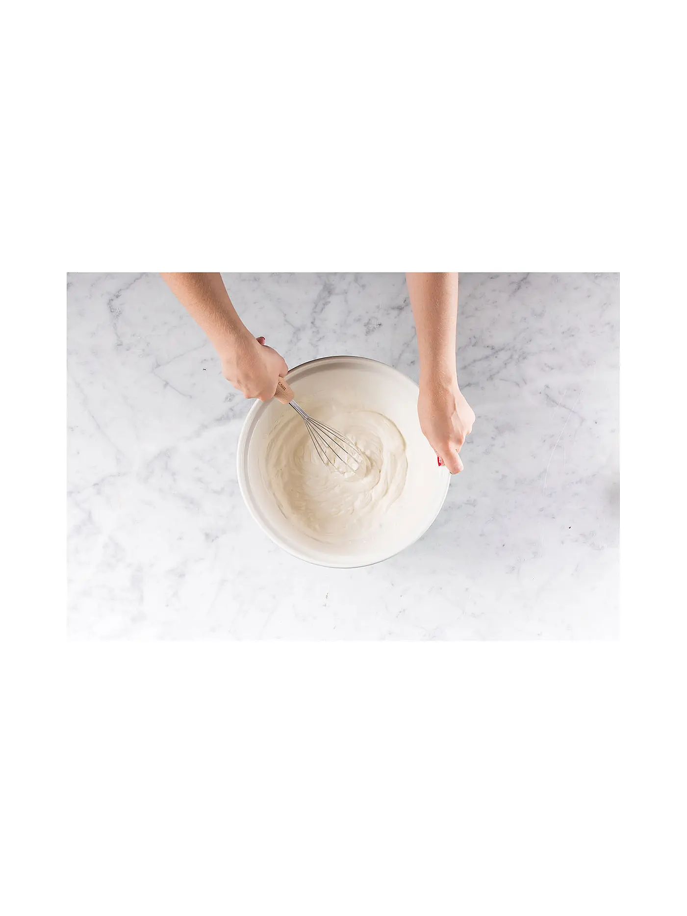 MASON CASH | 2-IN-1 Schneebesen mit Zitruspresse | braun