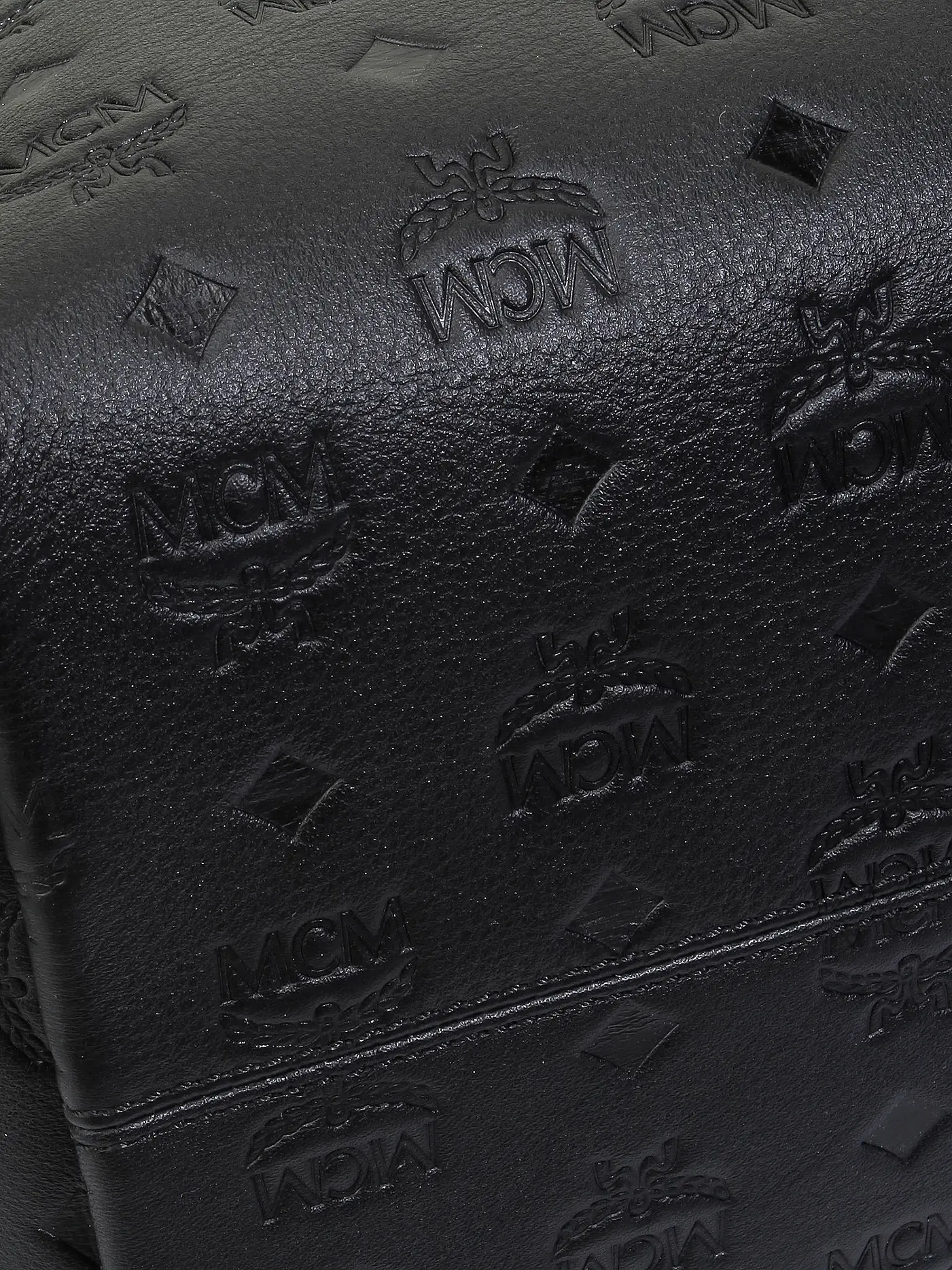 MCM | Ledertasche - Hobo Bag KLARA L | schwarz