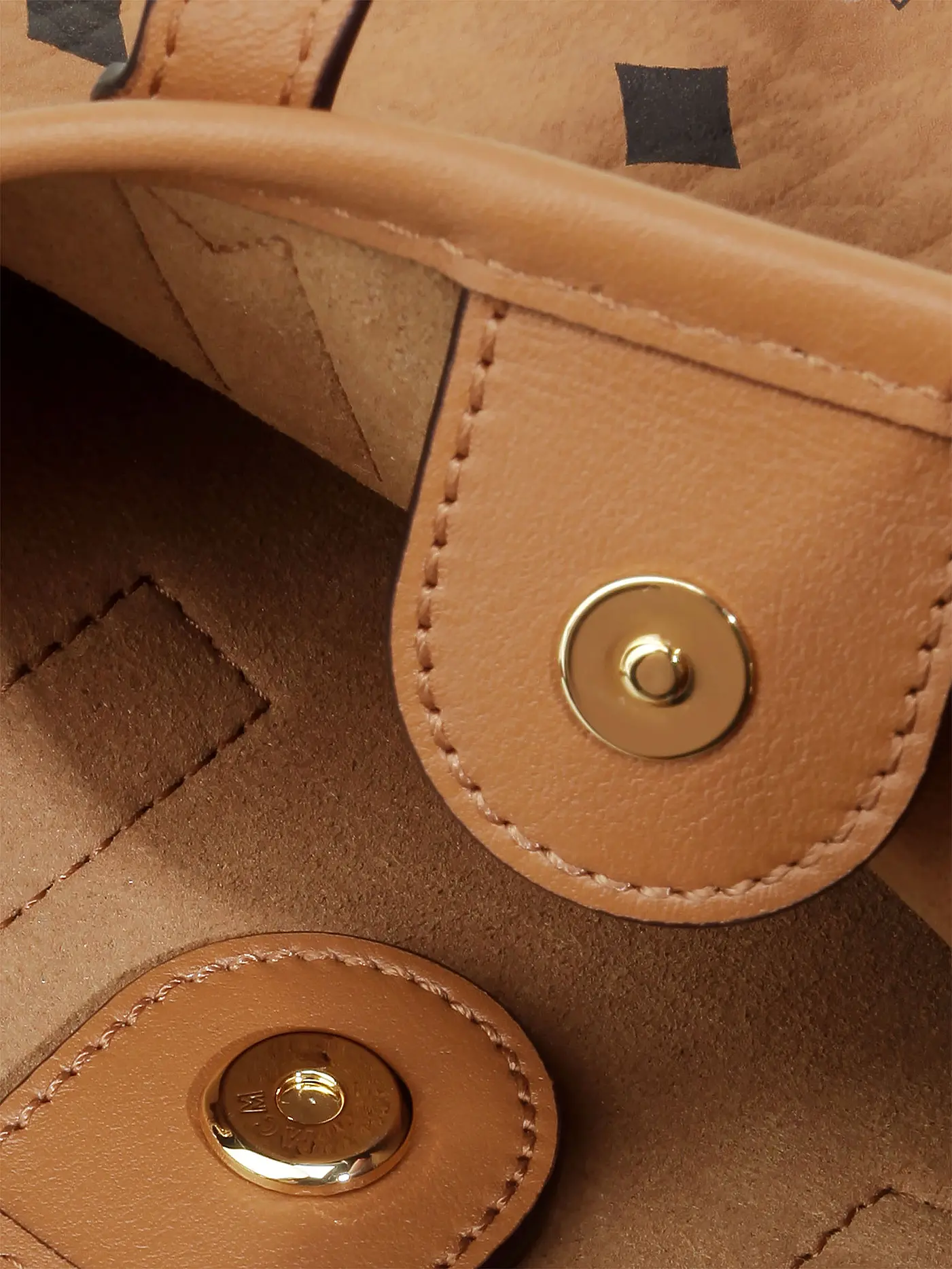 MCM | Tasche - Mini Bag ESSENTIAL VISETOS  | braun