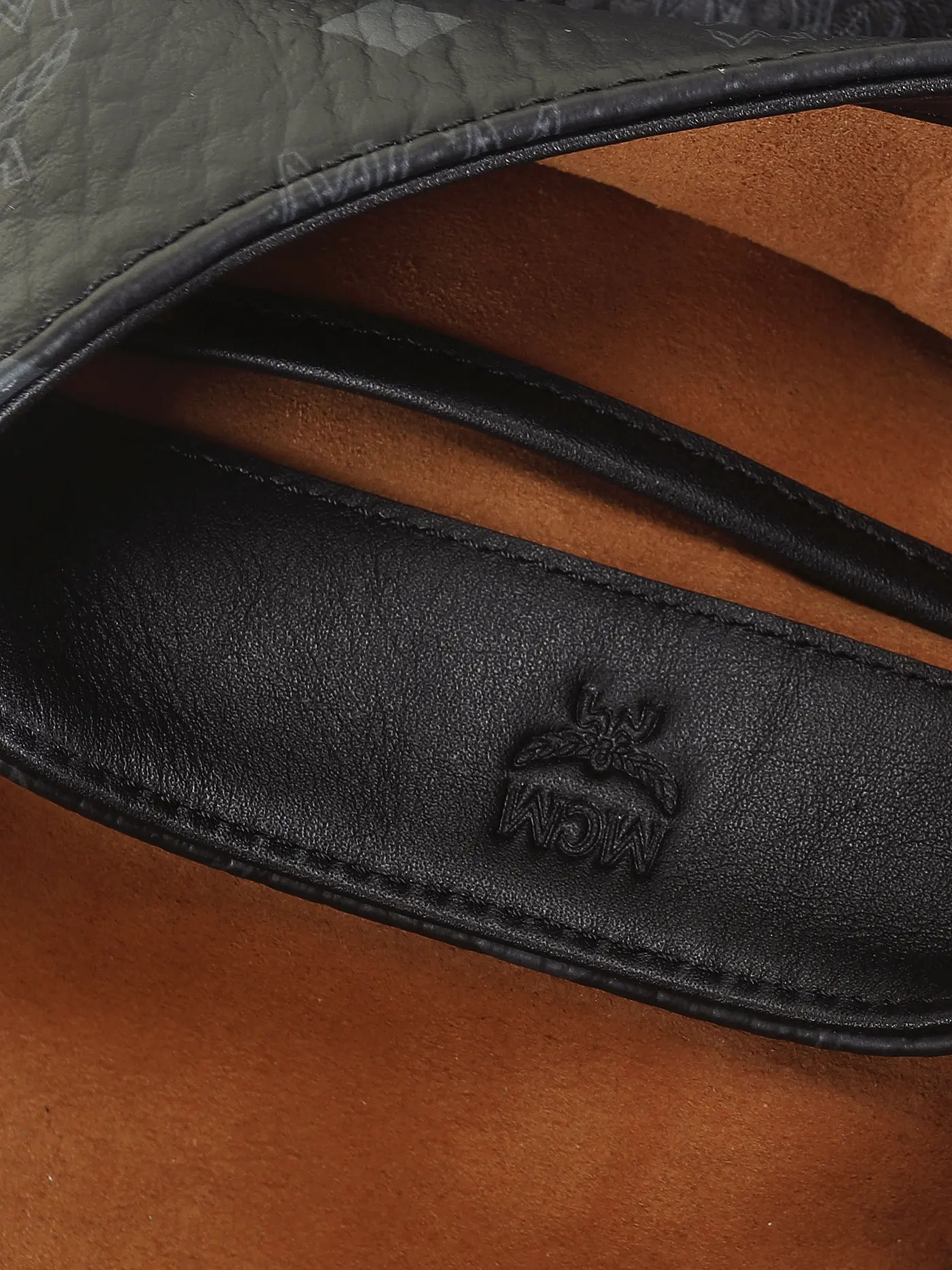 MCM | Tasche - Umhängetasche AREN Small | schwarz