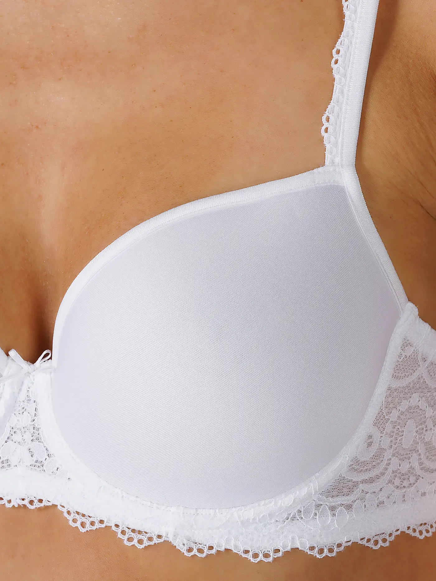 MEY | Spacer BH Halfcup Amorous weiss | weiss