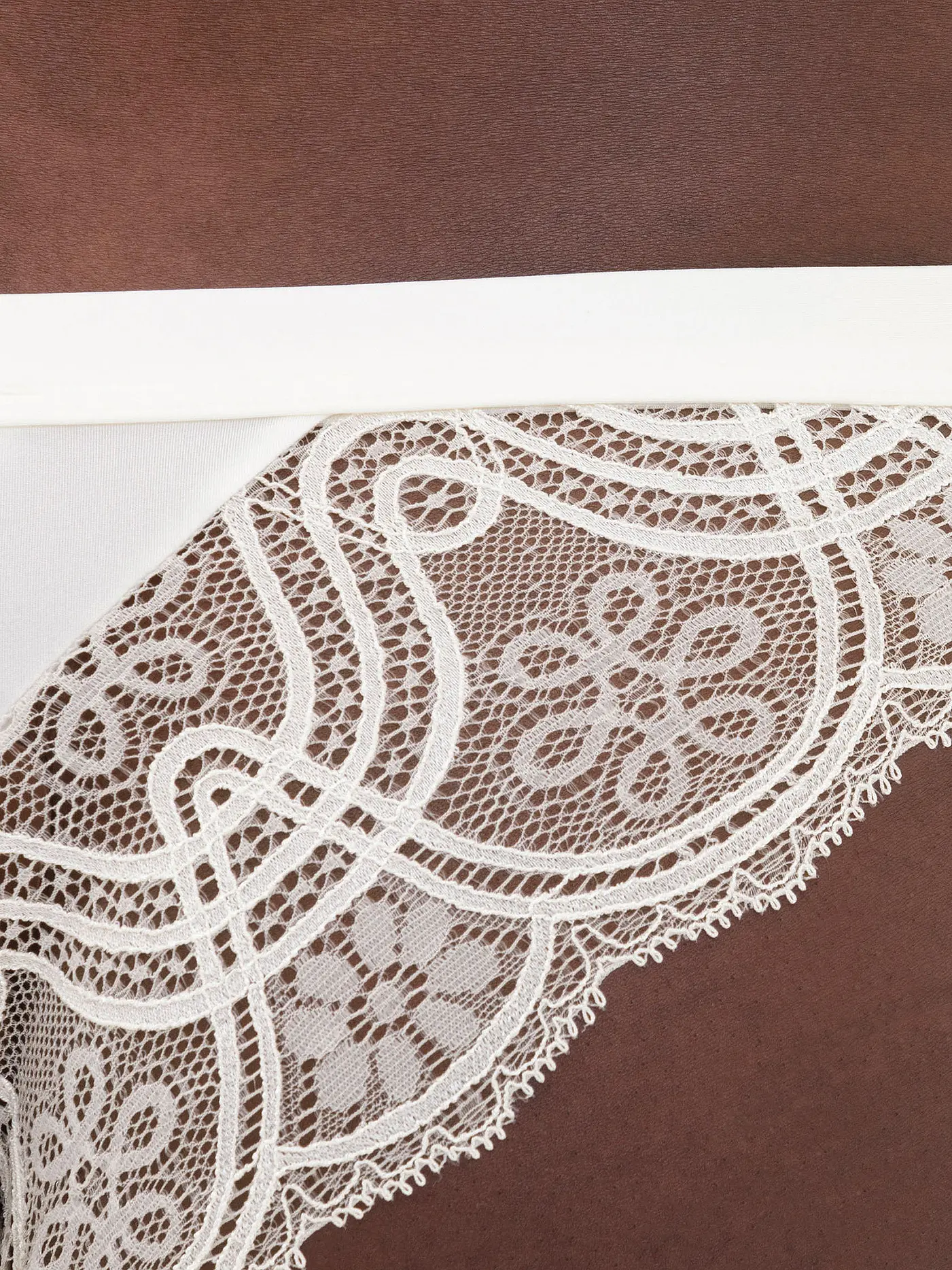 MEY | String | creme