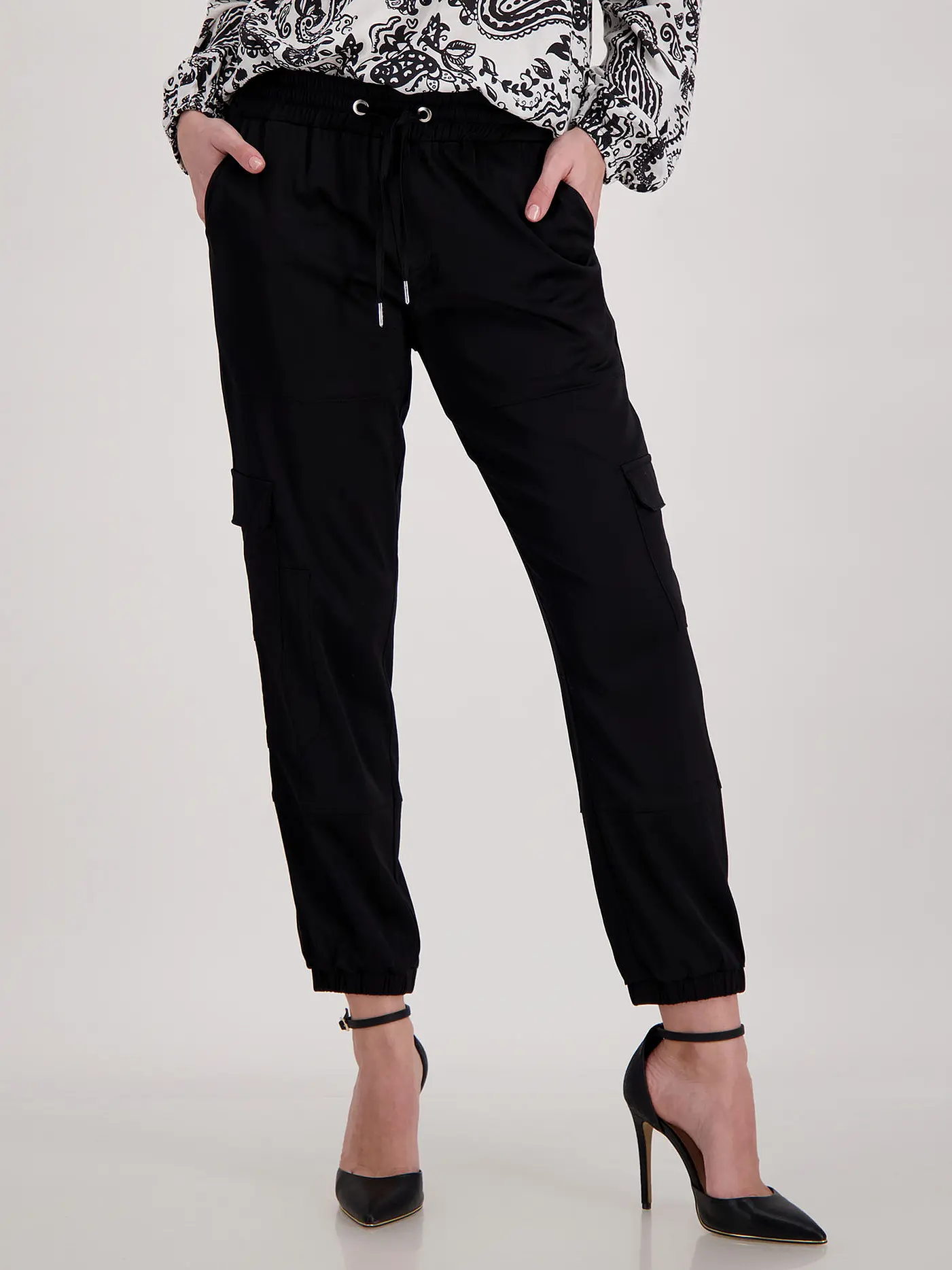 MONARI | Cargohose 7/8 | schwarz
