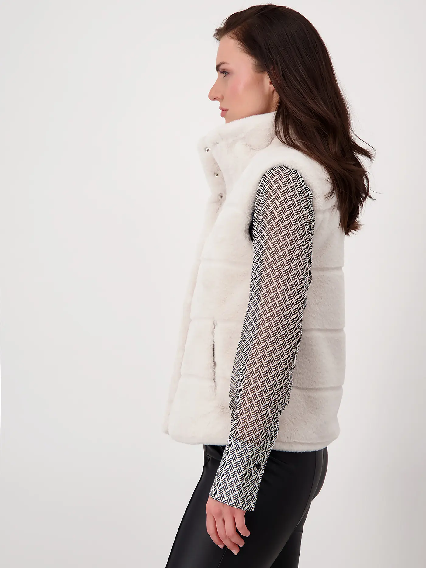 MONARI | Gilet in Felloptik | creme
