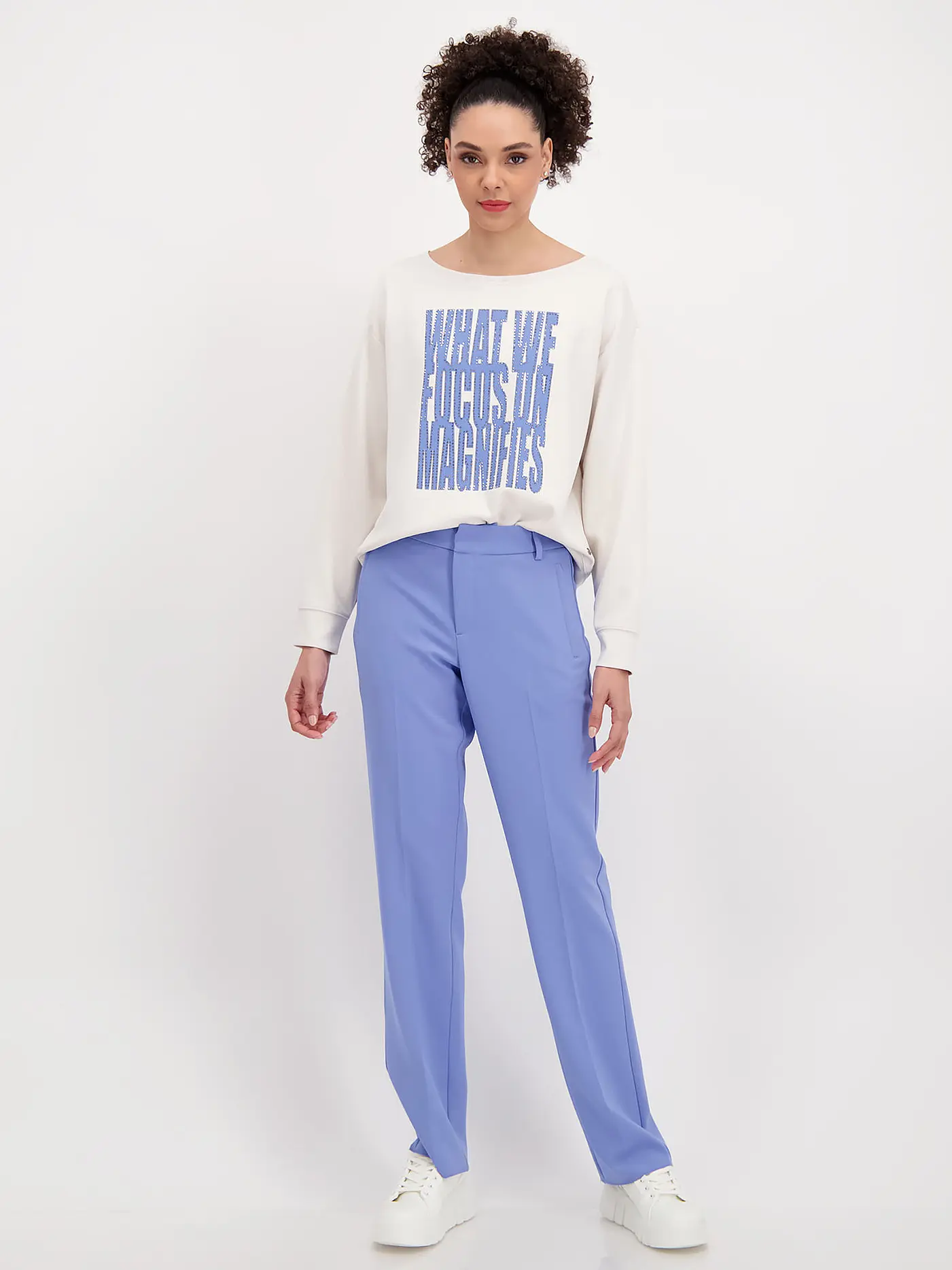 MONARI | Hose Straight Fit  | hellblau
