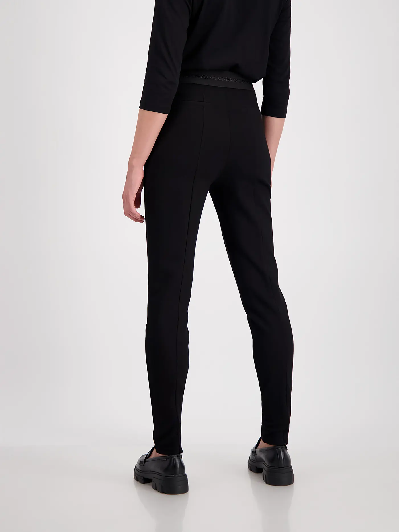 MONARI | Hose | schwarz