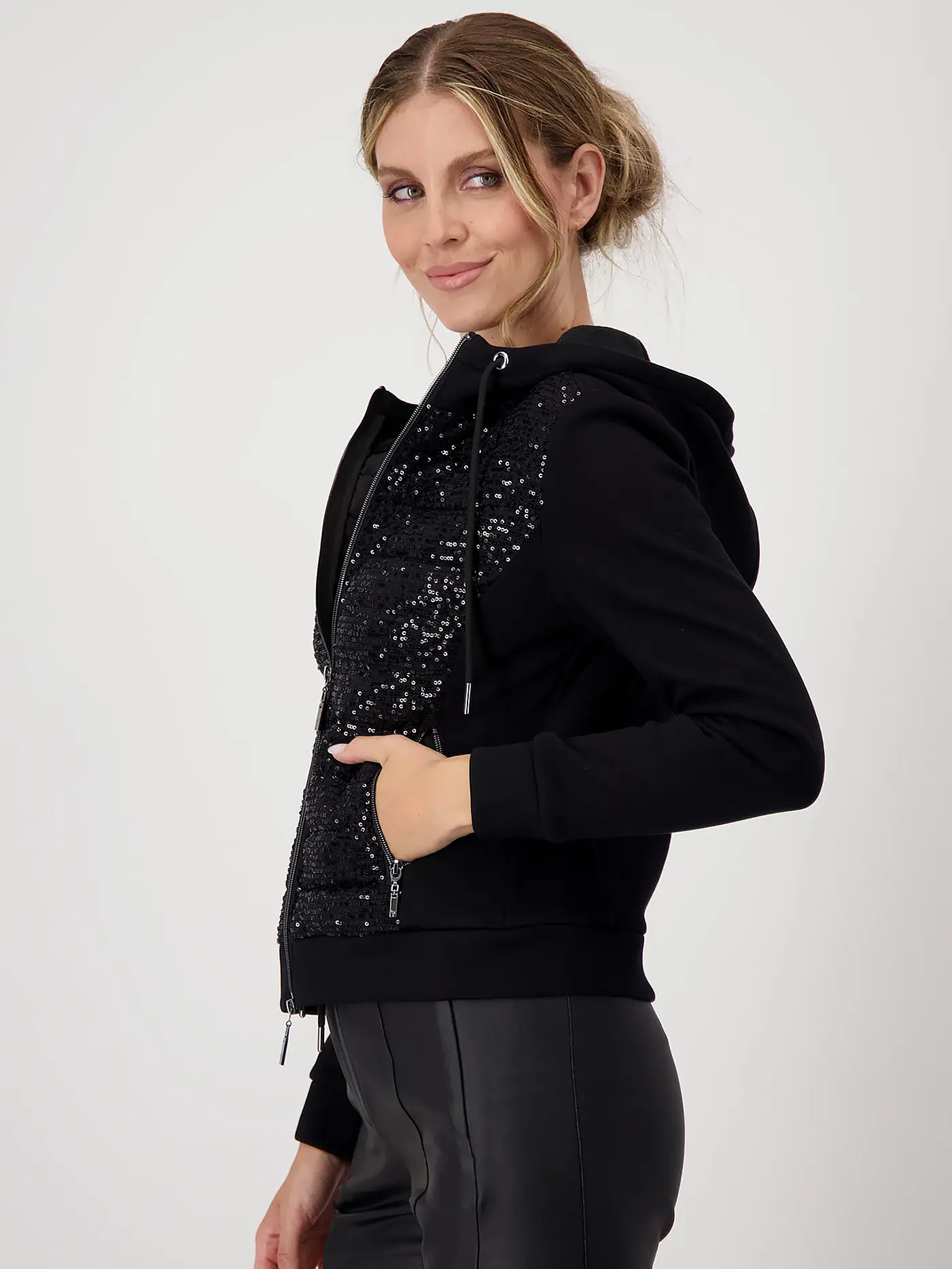 MONARI | Steppjacke | schwarz