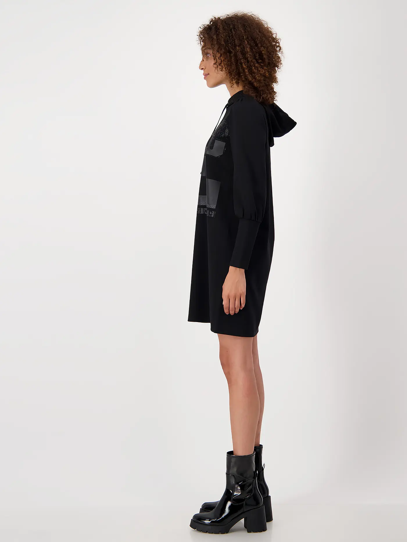 MONARI | Sweatkleid | schwarz