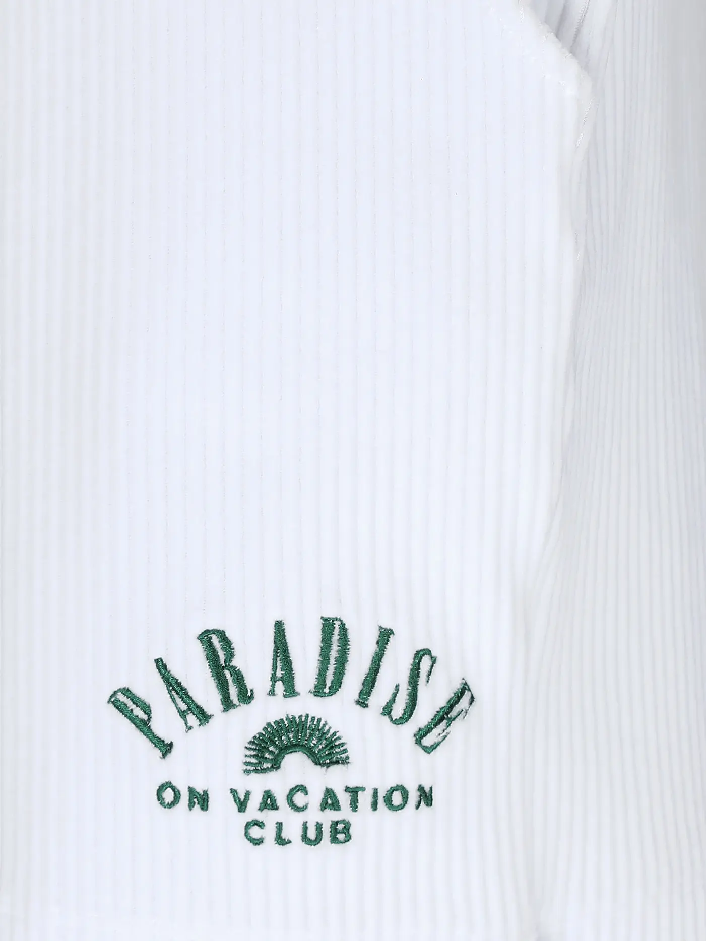 ON VACATION | Shorts | weiss