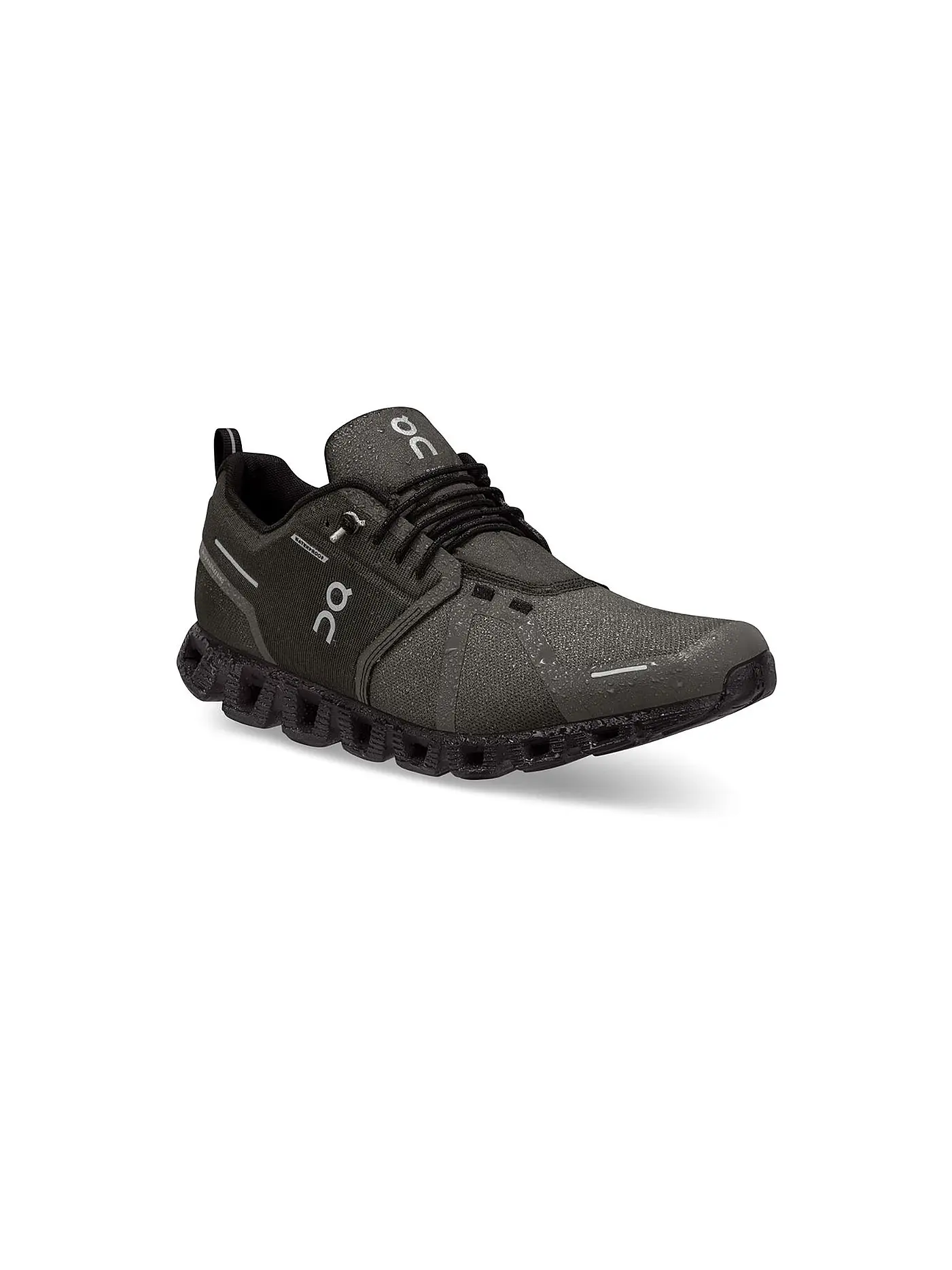 ON | Sneaker CLOUD 5 WATERPROOF | schwarz