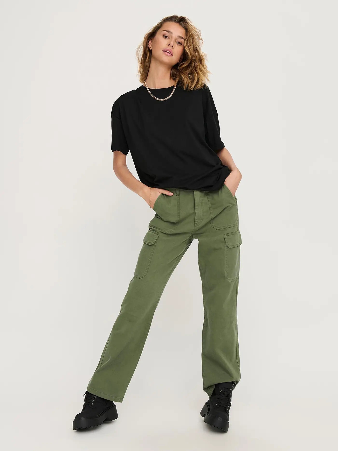 ONLY | Cargohose ONLMALFY | olive