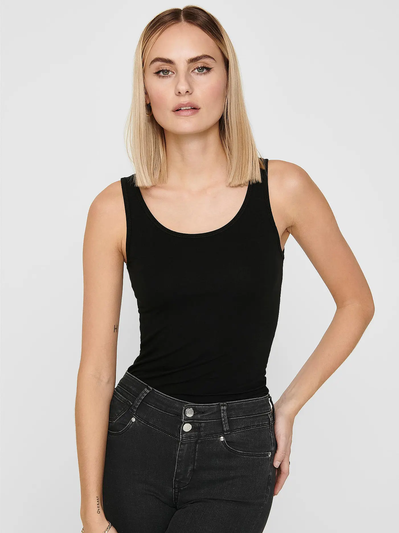ONLY | Tanktop ONLLIVE LOVE | schwarz