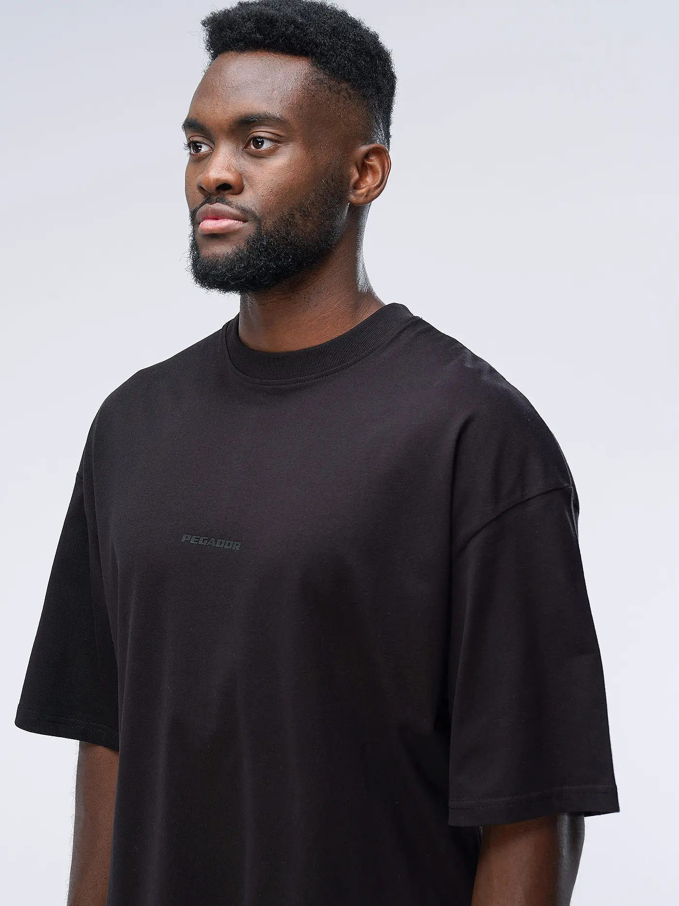 PEGADOR | T-Shirt  | schwarz