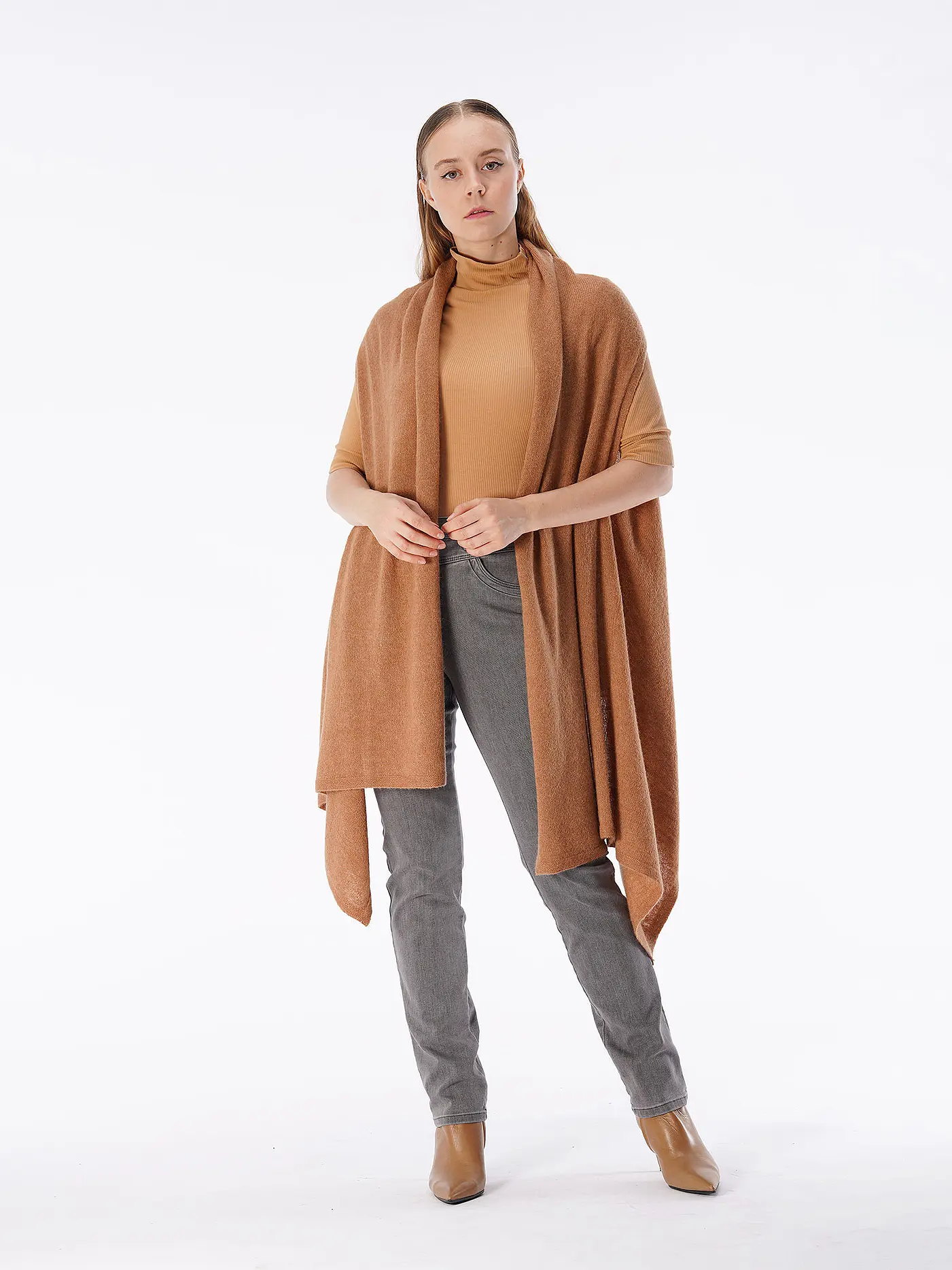 PENN&INK | T-Shirt | camel