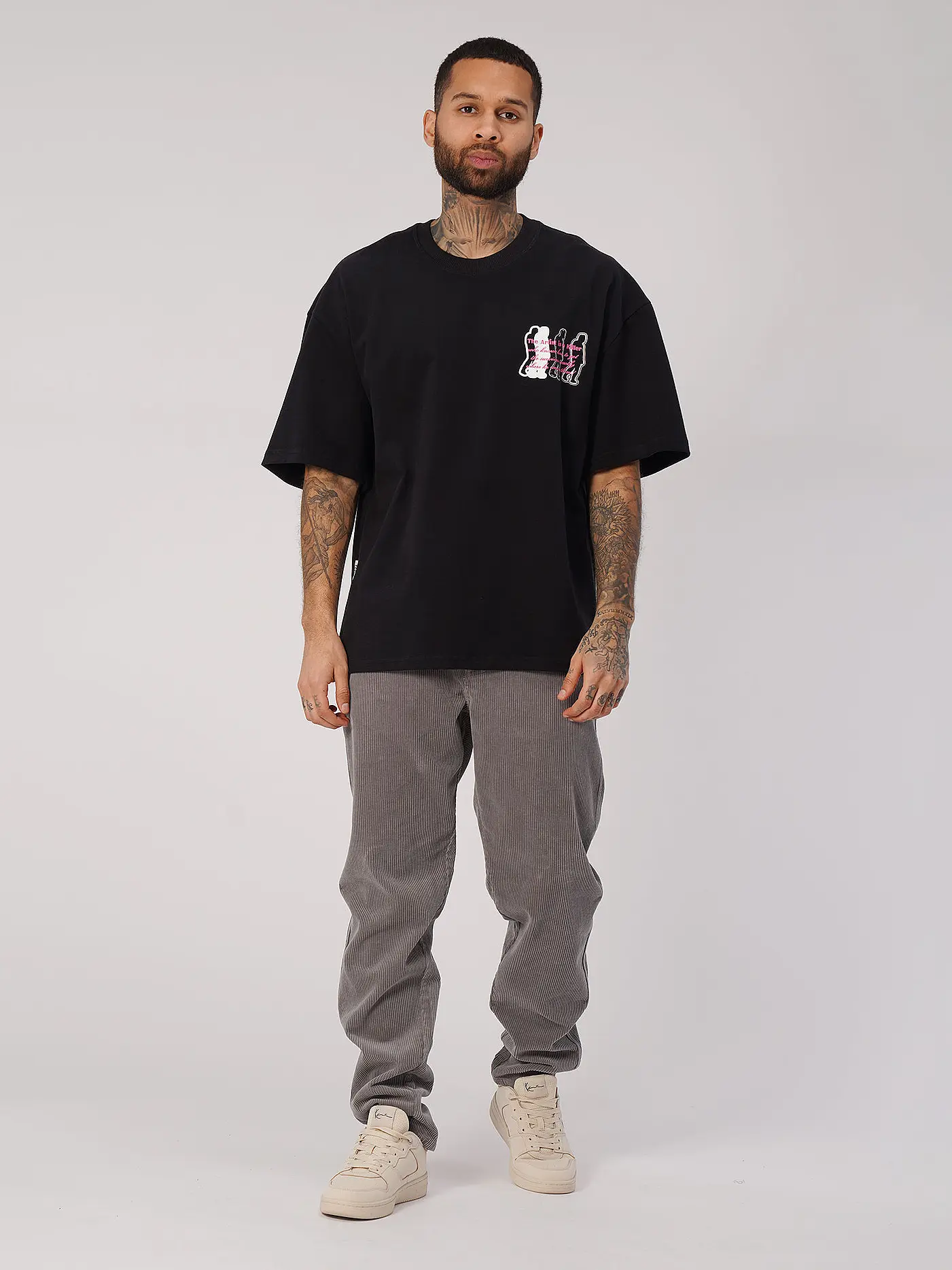 PEQUS | T-Shirt ARTIST OR KILLER  | schwarz