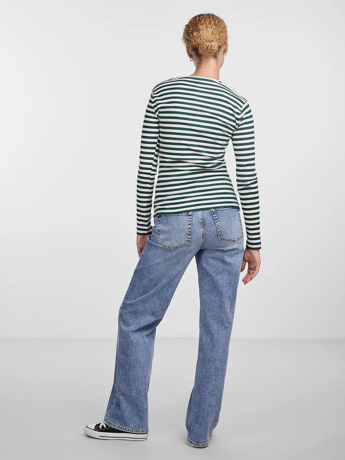 PIECES | Langarmshirt PCRUKA | dunkelgrün