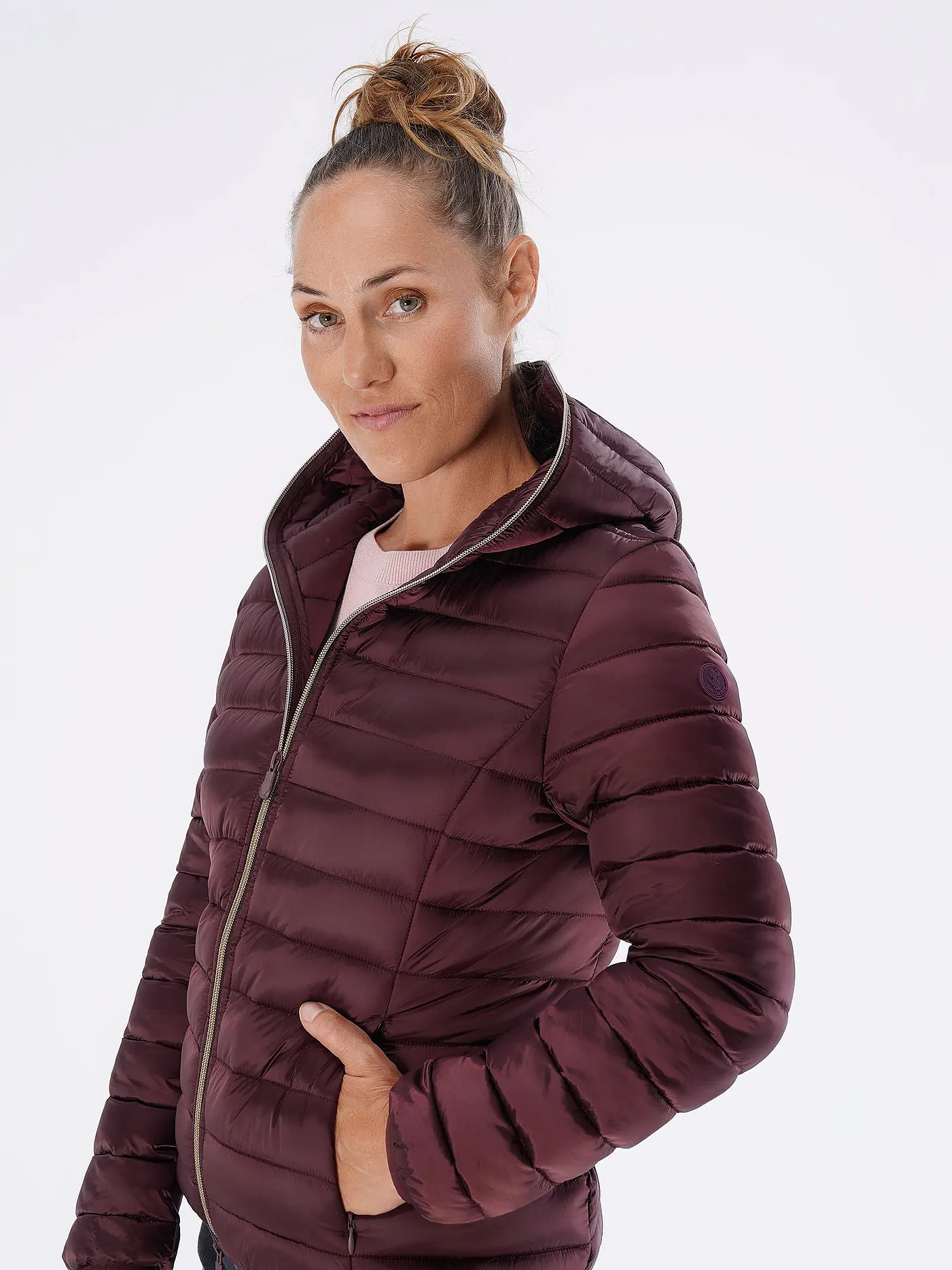SAVE THE DUCK | Leichtsteppjacke IRIS 17 | dunkelrot