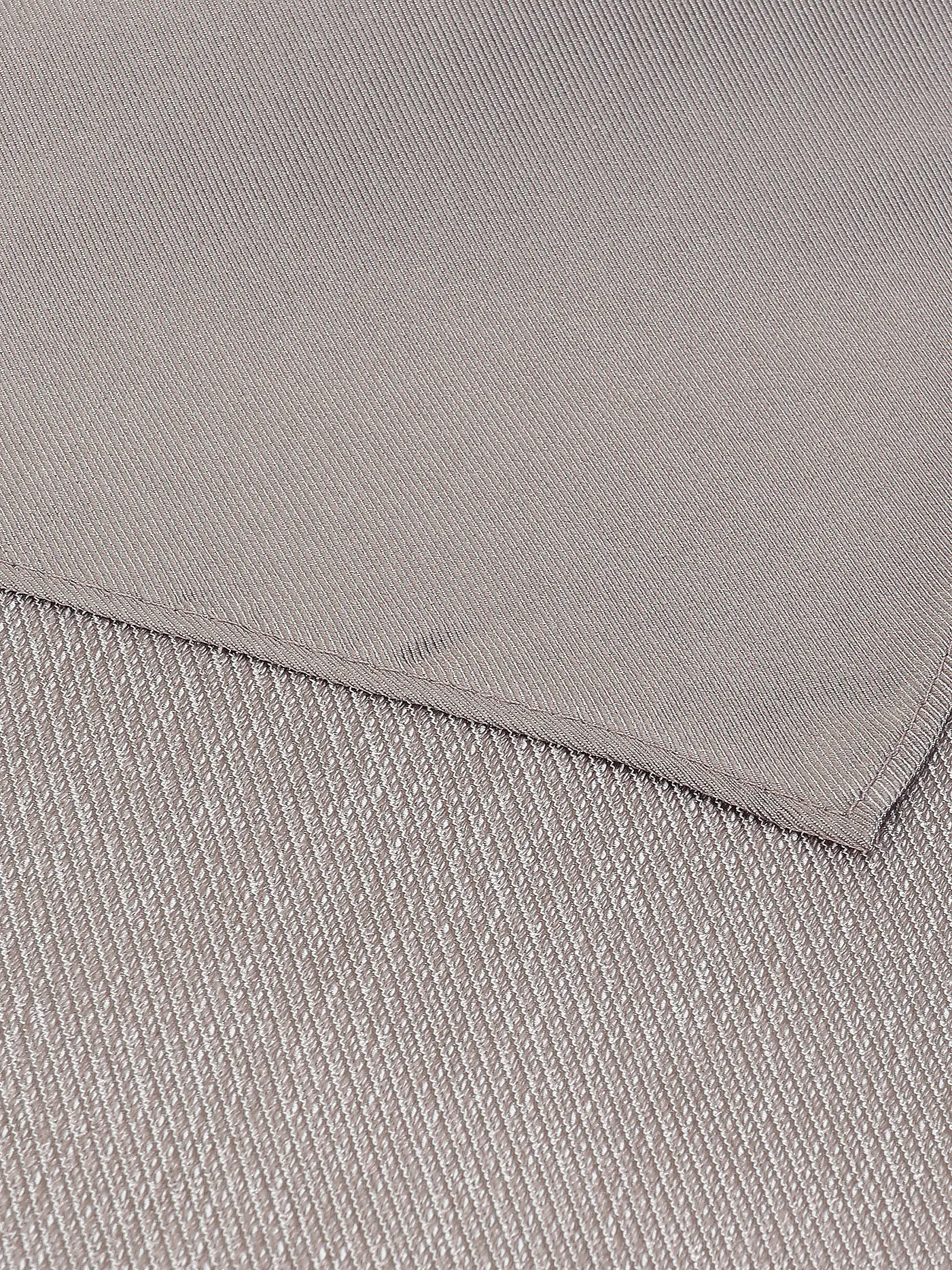 SEIDENFALTER | Stecktuch | braun