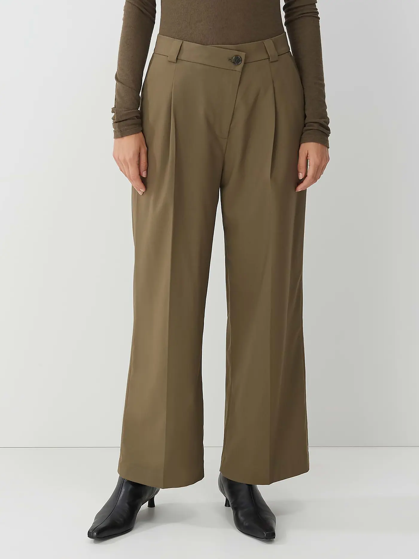 SOMEDAY | Marlenehose CASYM | olive