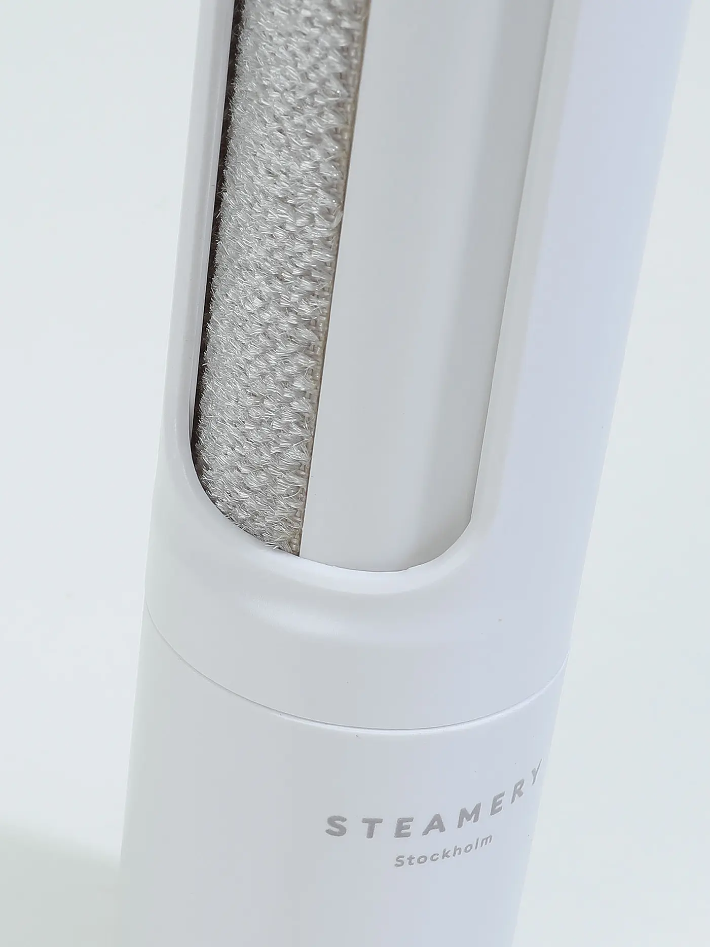 STEAMERY | Fusselbürste | beige