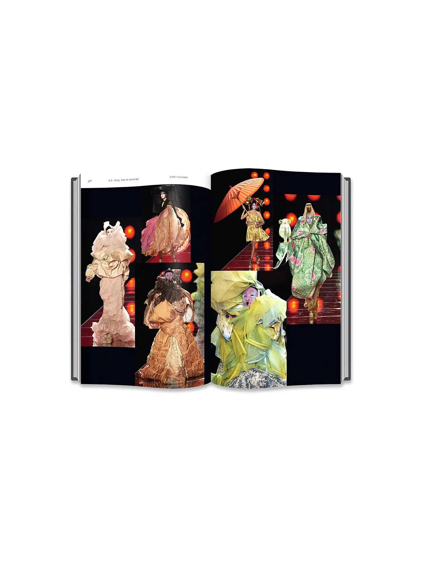 SUITE | Buch - Dior Catwalk | bunt