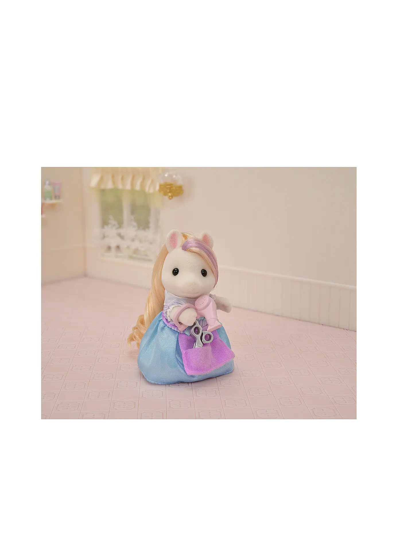 SYLVANIAN FAMILIES | Pony Friseur Spielset mit Figur | keine Farbe