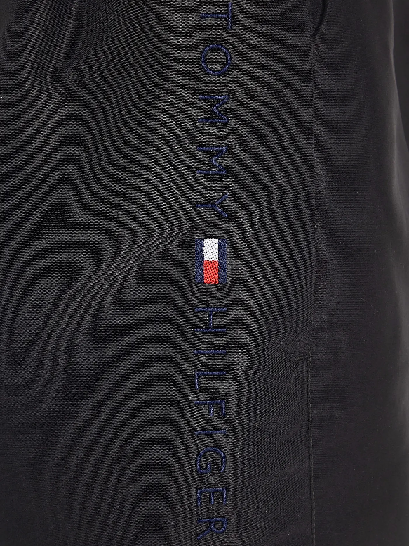 TOMMY HILFIGER | Badeshorts | schwarz