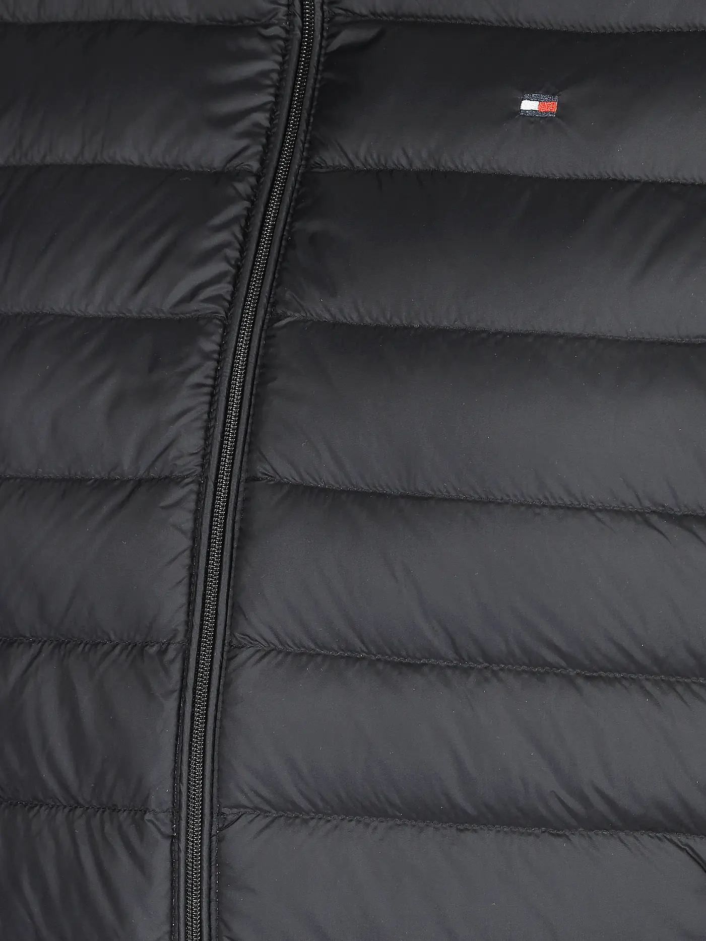 TOMMY HILFIGER | Daunensteppgilet  | schwarz
