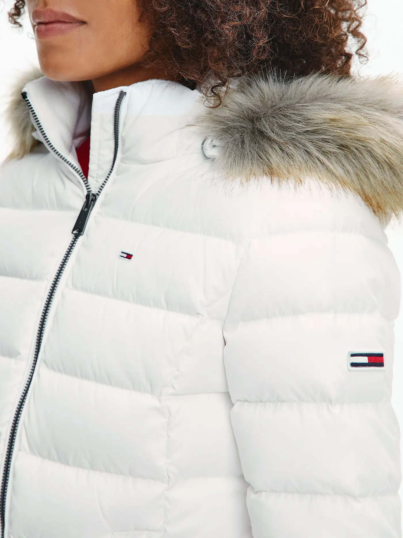 TOMMY JEANS | Daunenjacke Martina | weiss