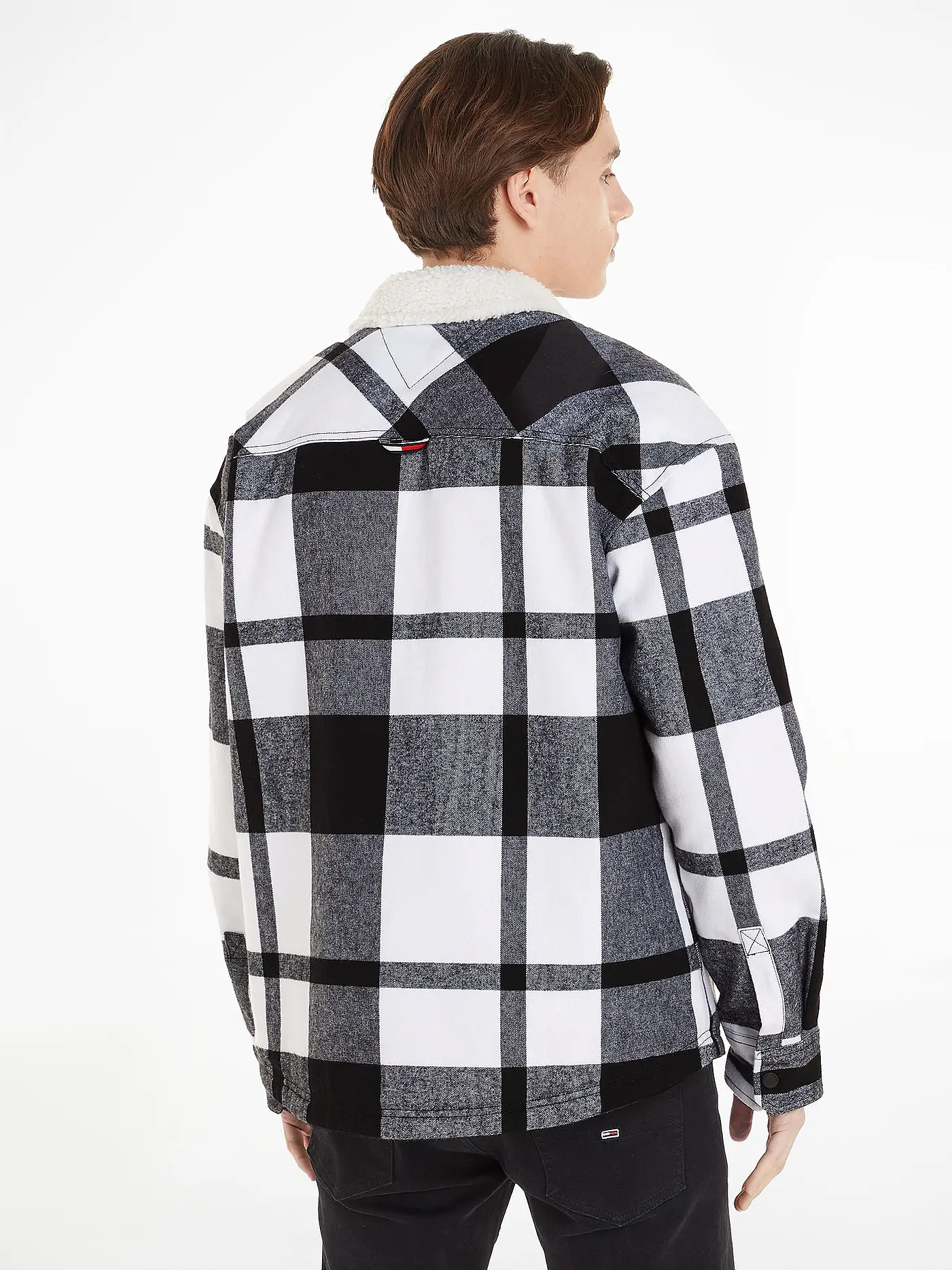 TOMMY JEANS | Overshirt | schwarz