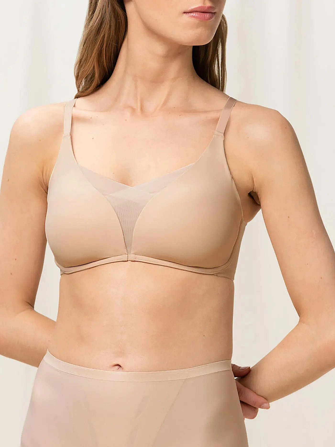 TRIUMPH | BH Shape Smart neutral beige | beige