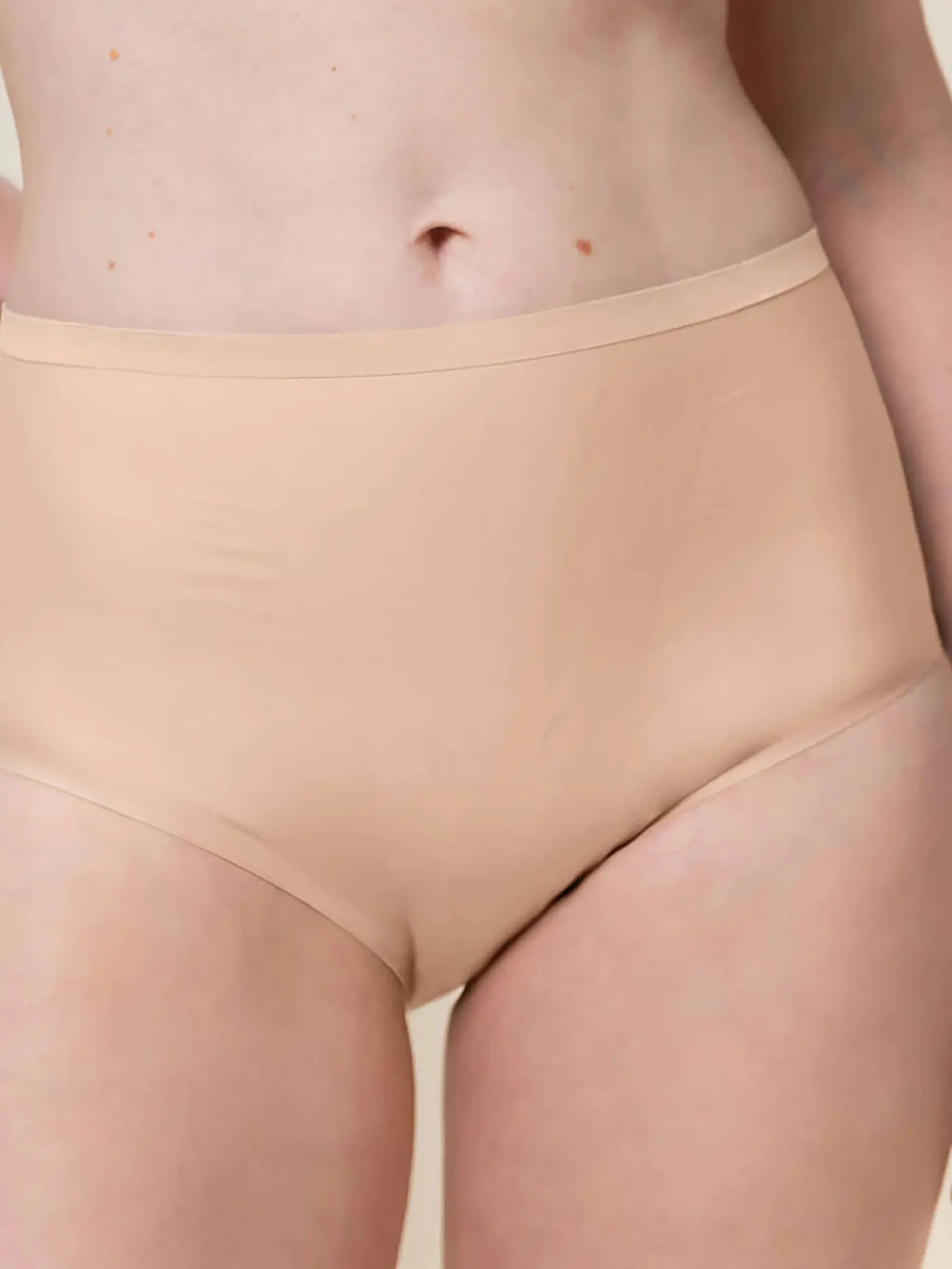 TRIUMPH | Slip Shape Smart Maxi | beige
