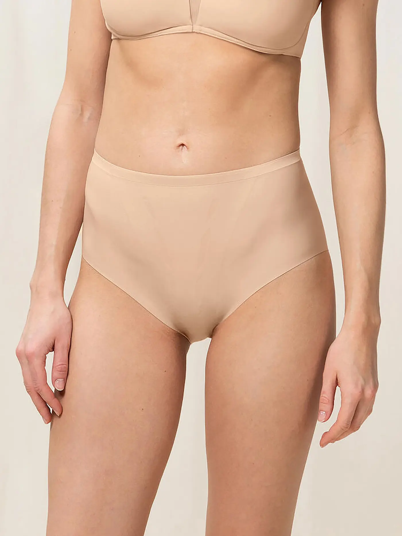 TRIUMPH | Slip Shape Smart Maxi | beige