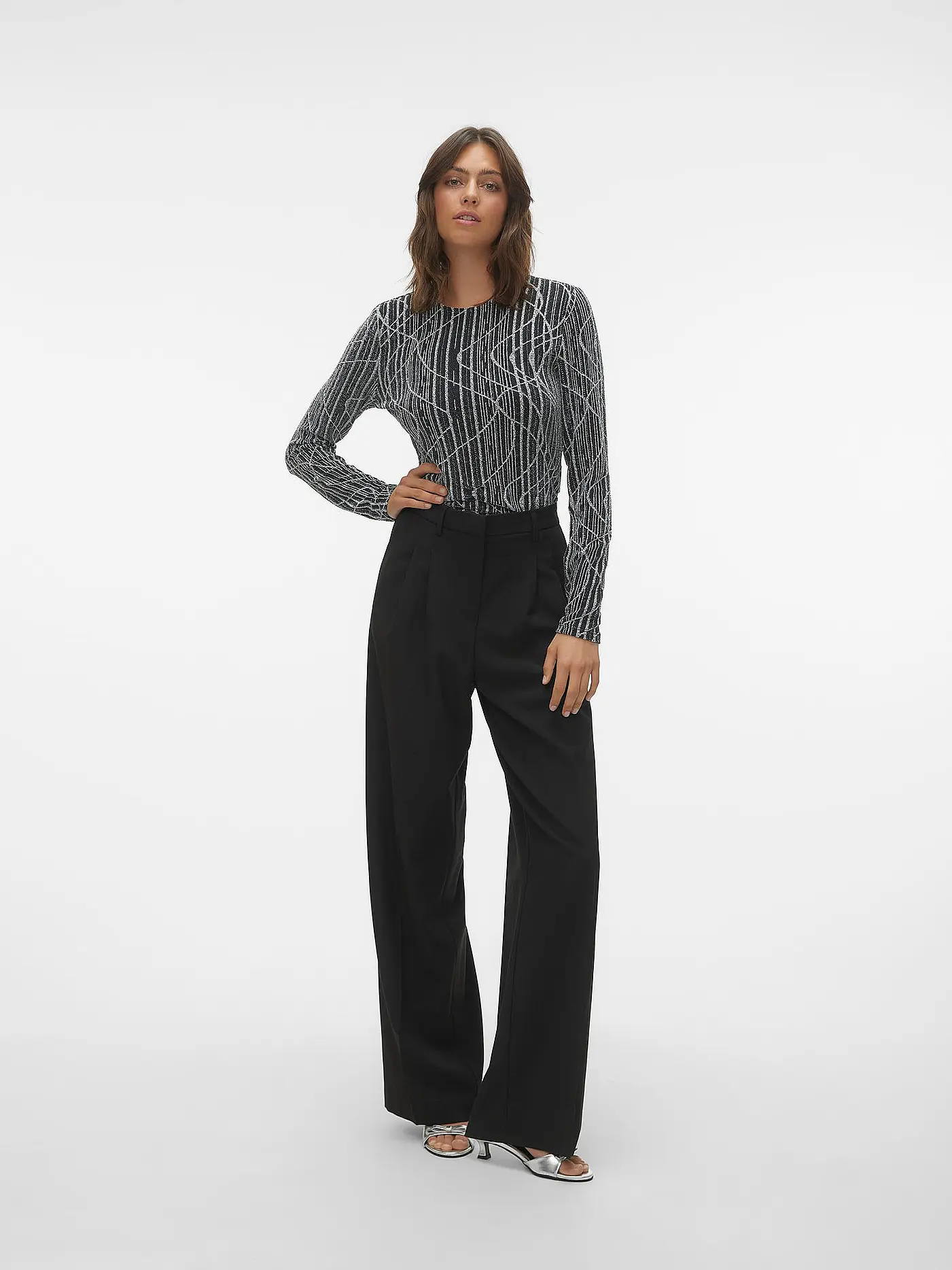 VERO MODA | Langarmshirt VMKANZ | schwarz