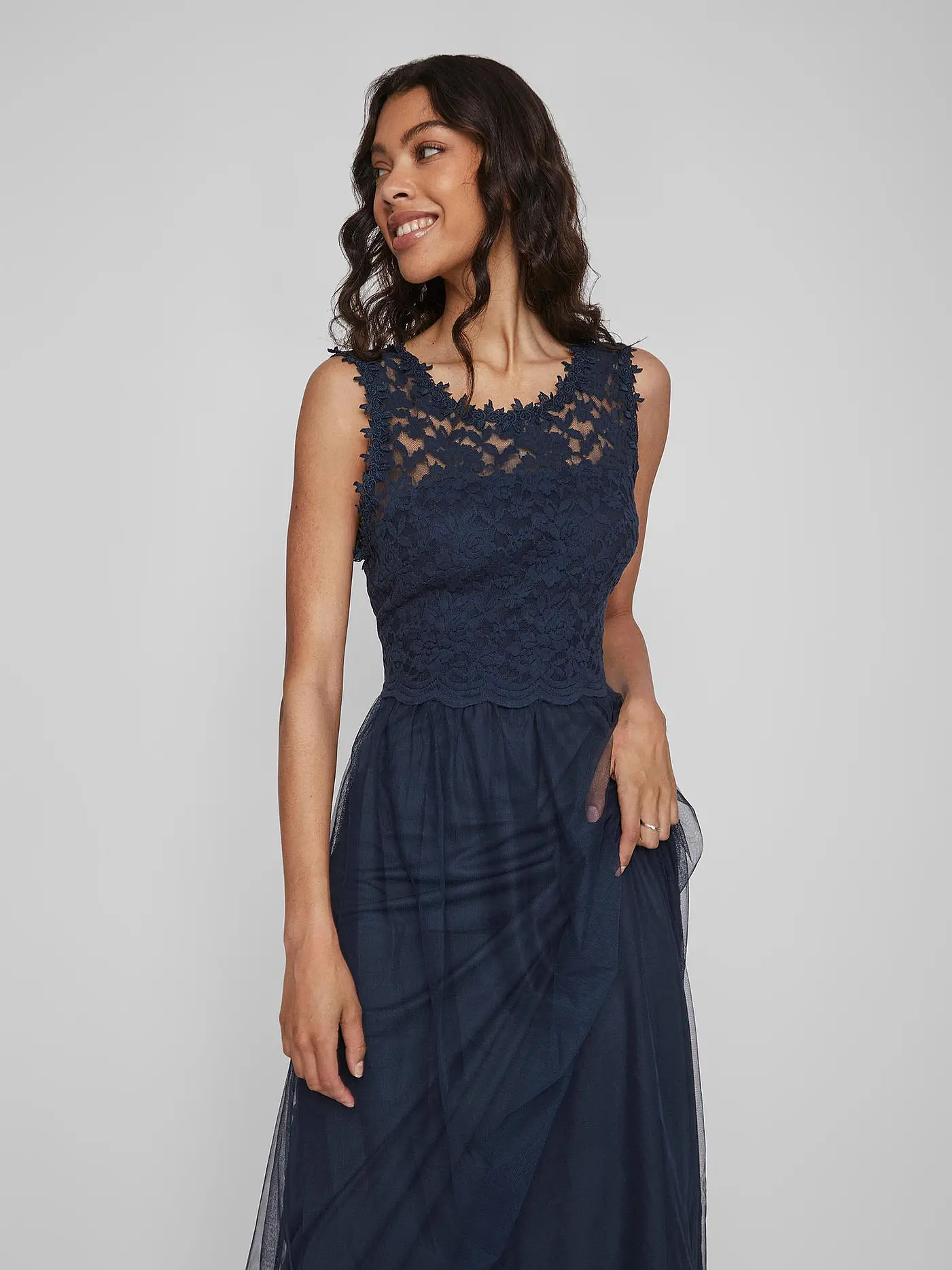 VILA | Maxikleid VILYNNEA | dunkelblau