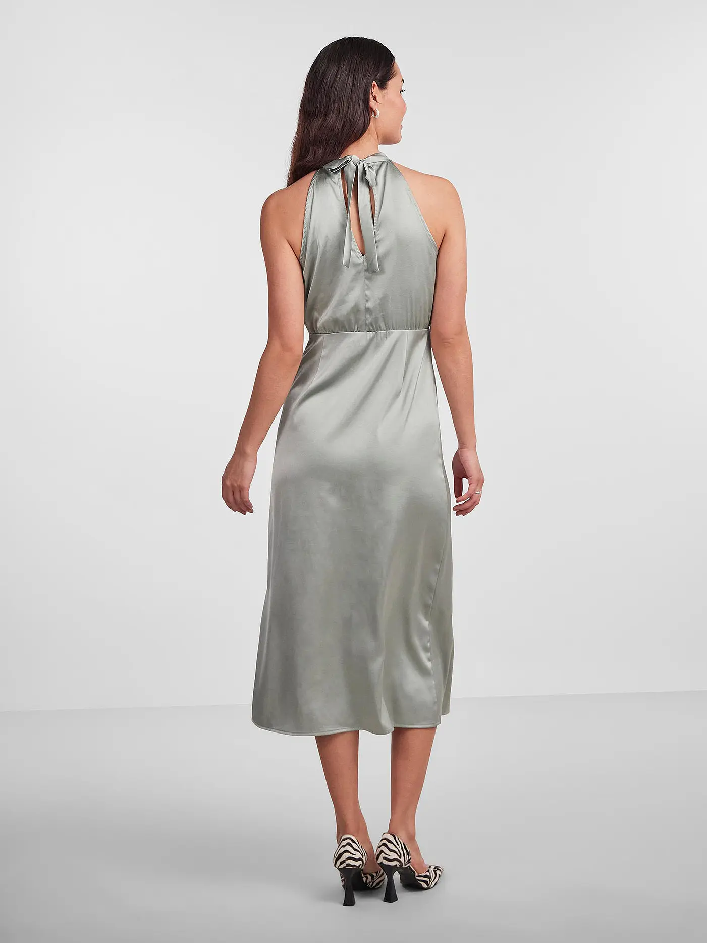YAS | Abenkleid YASFELINA | hellgrau